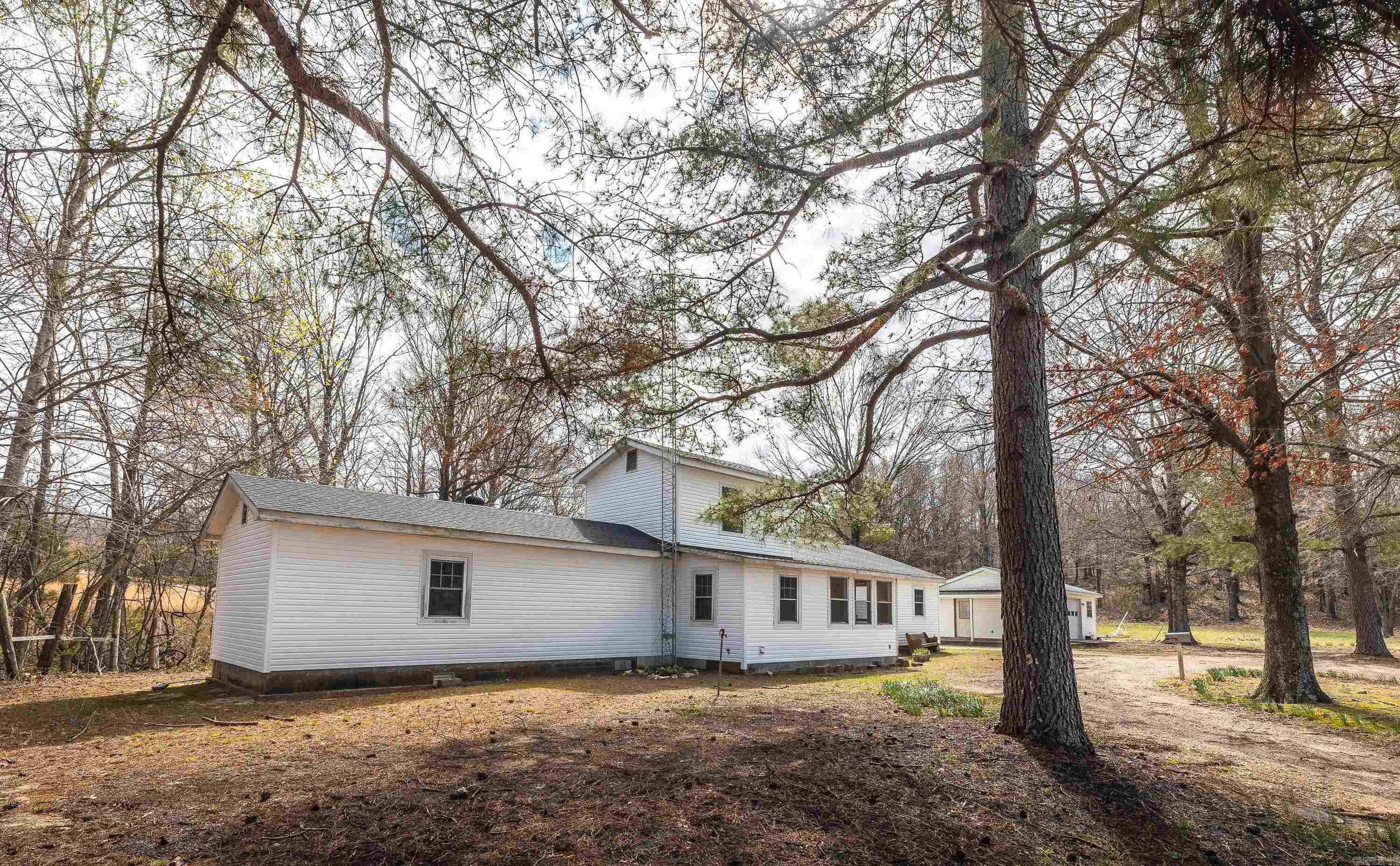 358 County Road 441 Property Photo 34