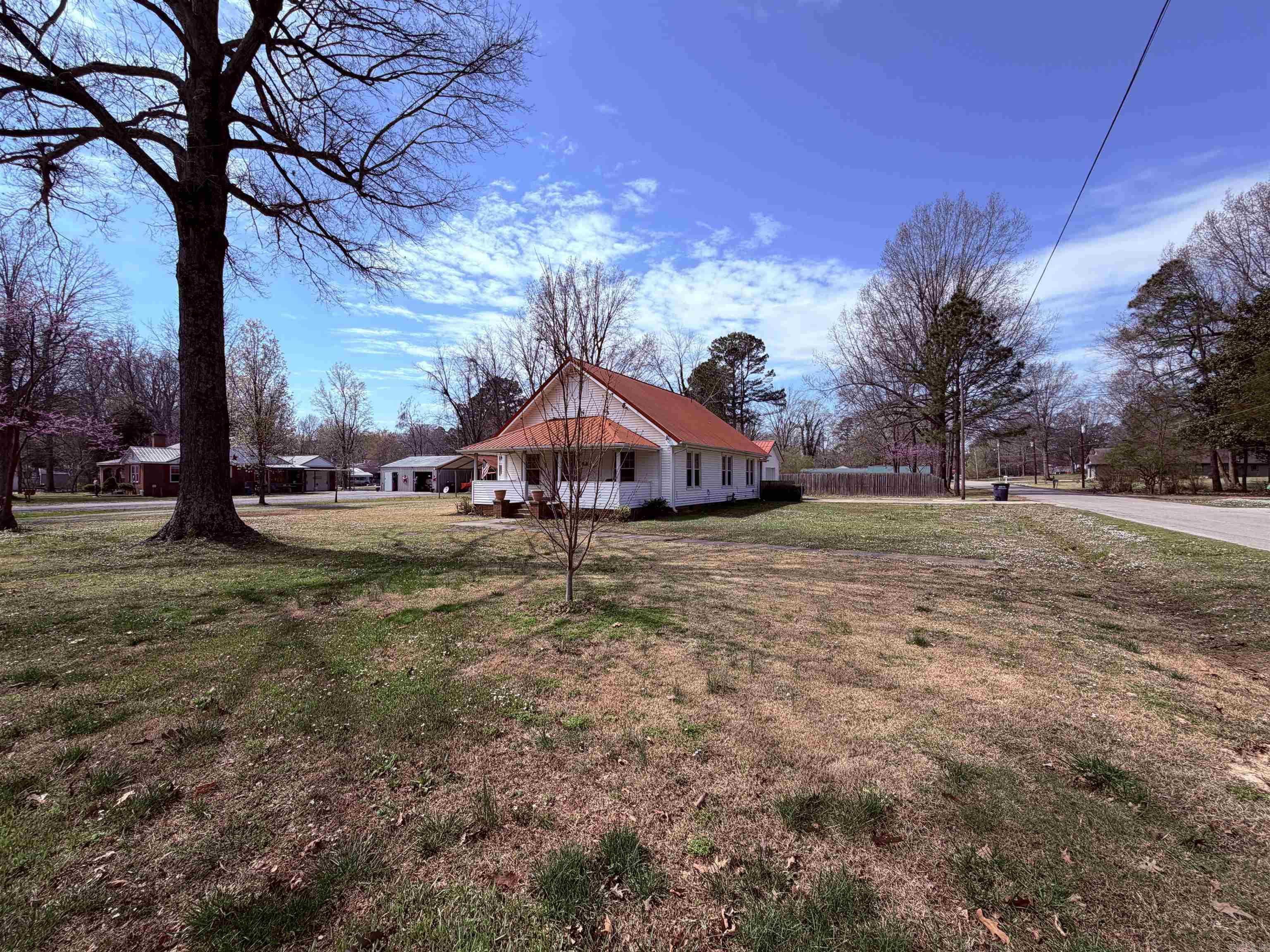 217 S 12th Avenue Property Photo 11