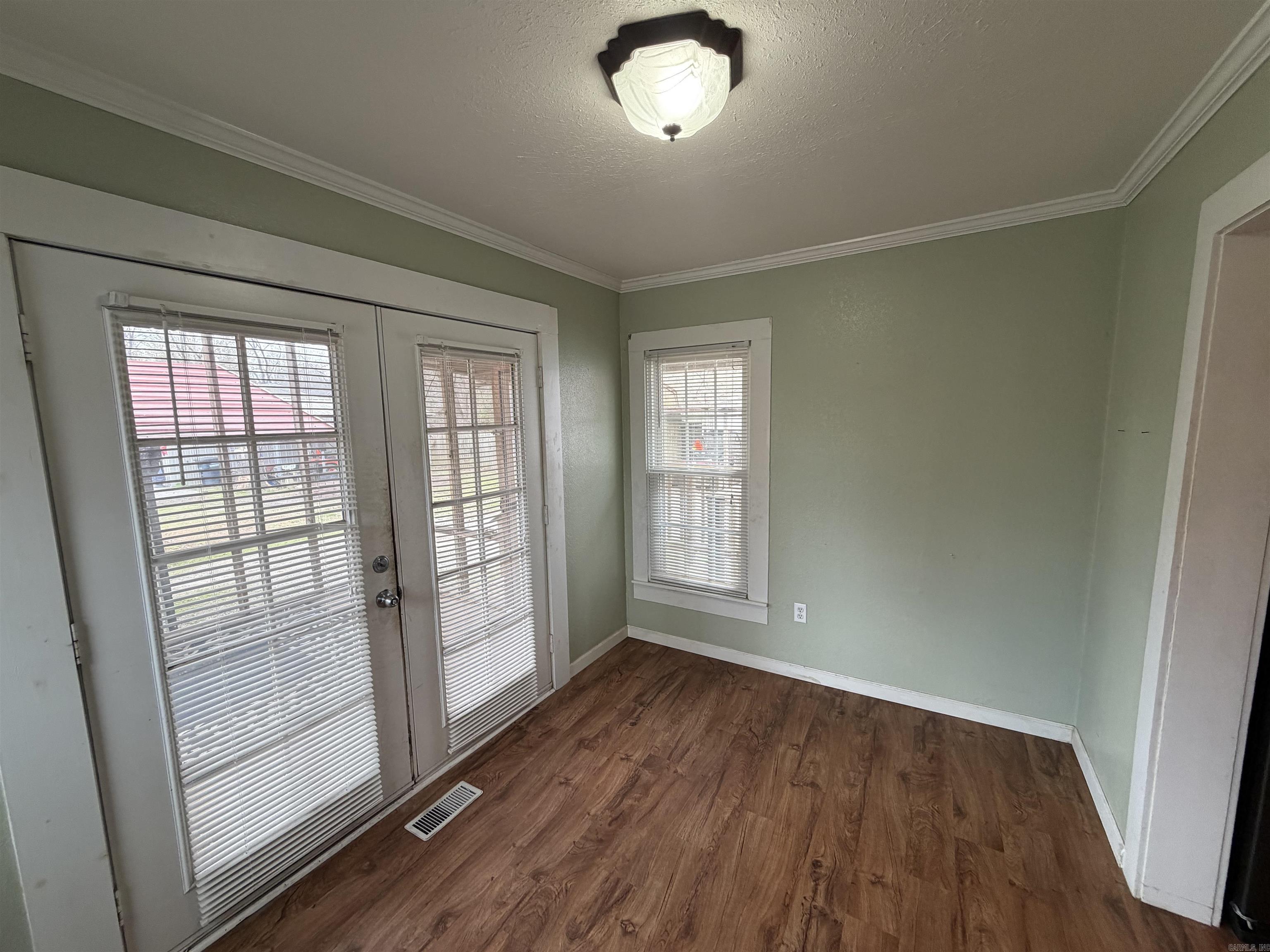 217 S 12th Avenue Property Photo 22