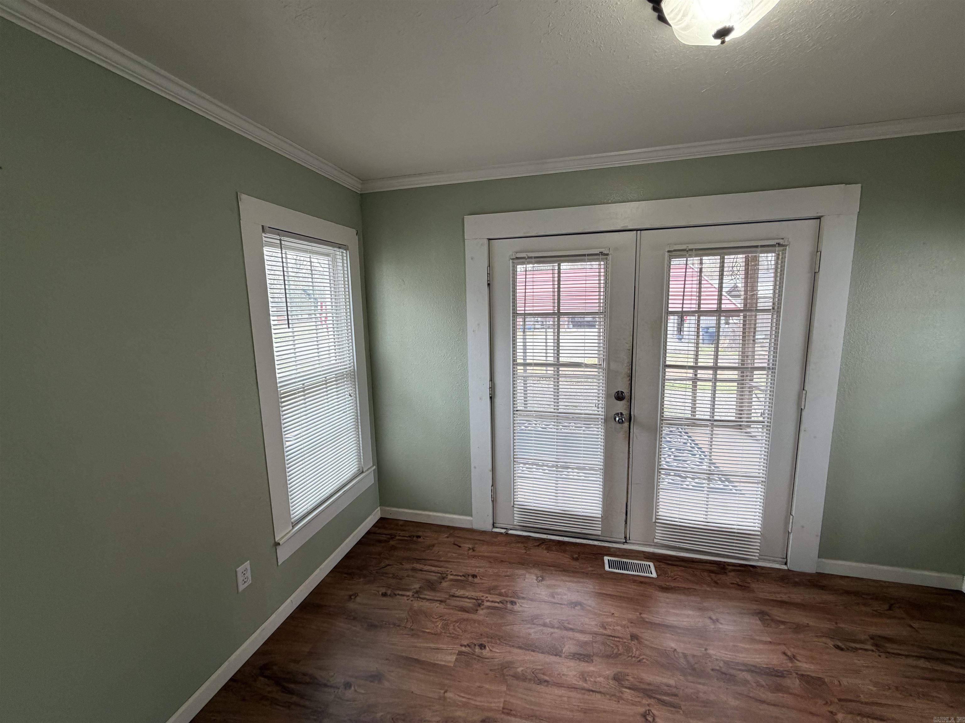 217 S 12th Avenue Property Photo 23