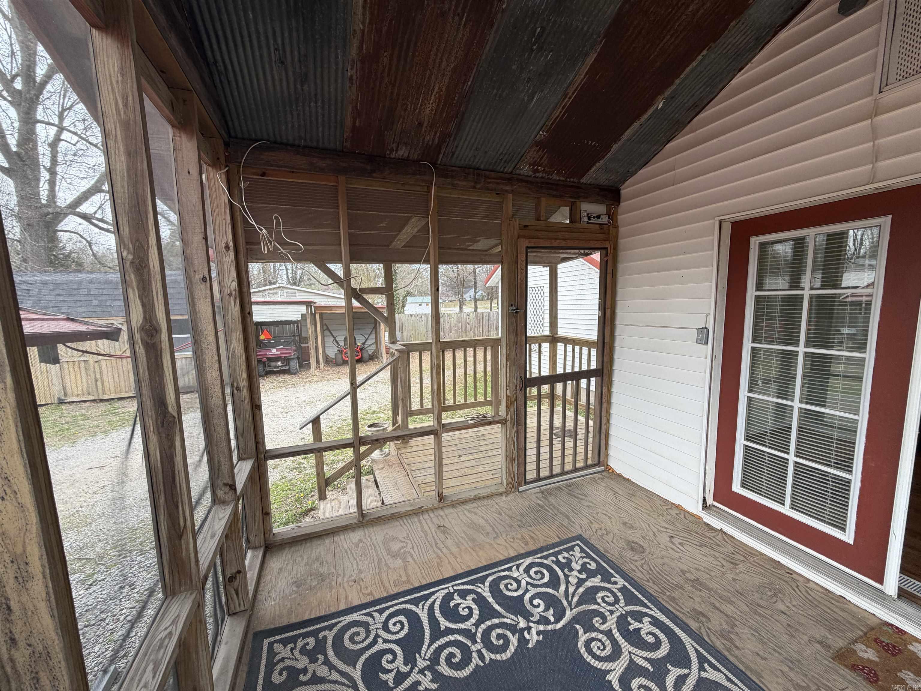 217 S 12th Avenue Property Photo 26