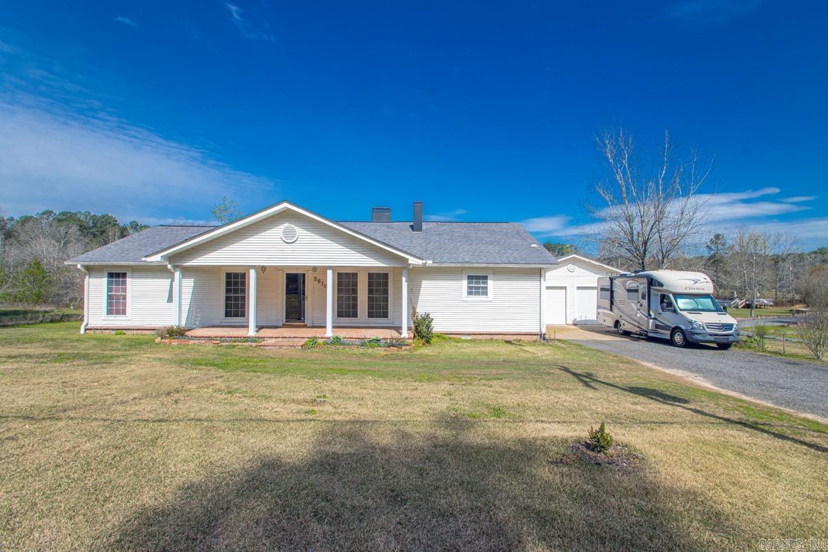 5610 E Sardis Property Photo 1