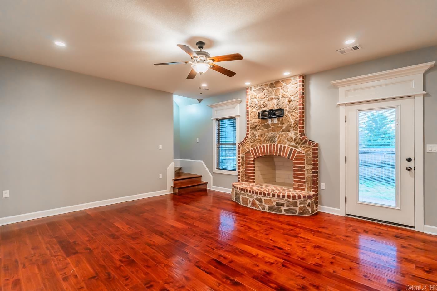 216 Hollis Street Property Photo 10