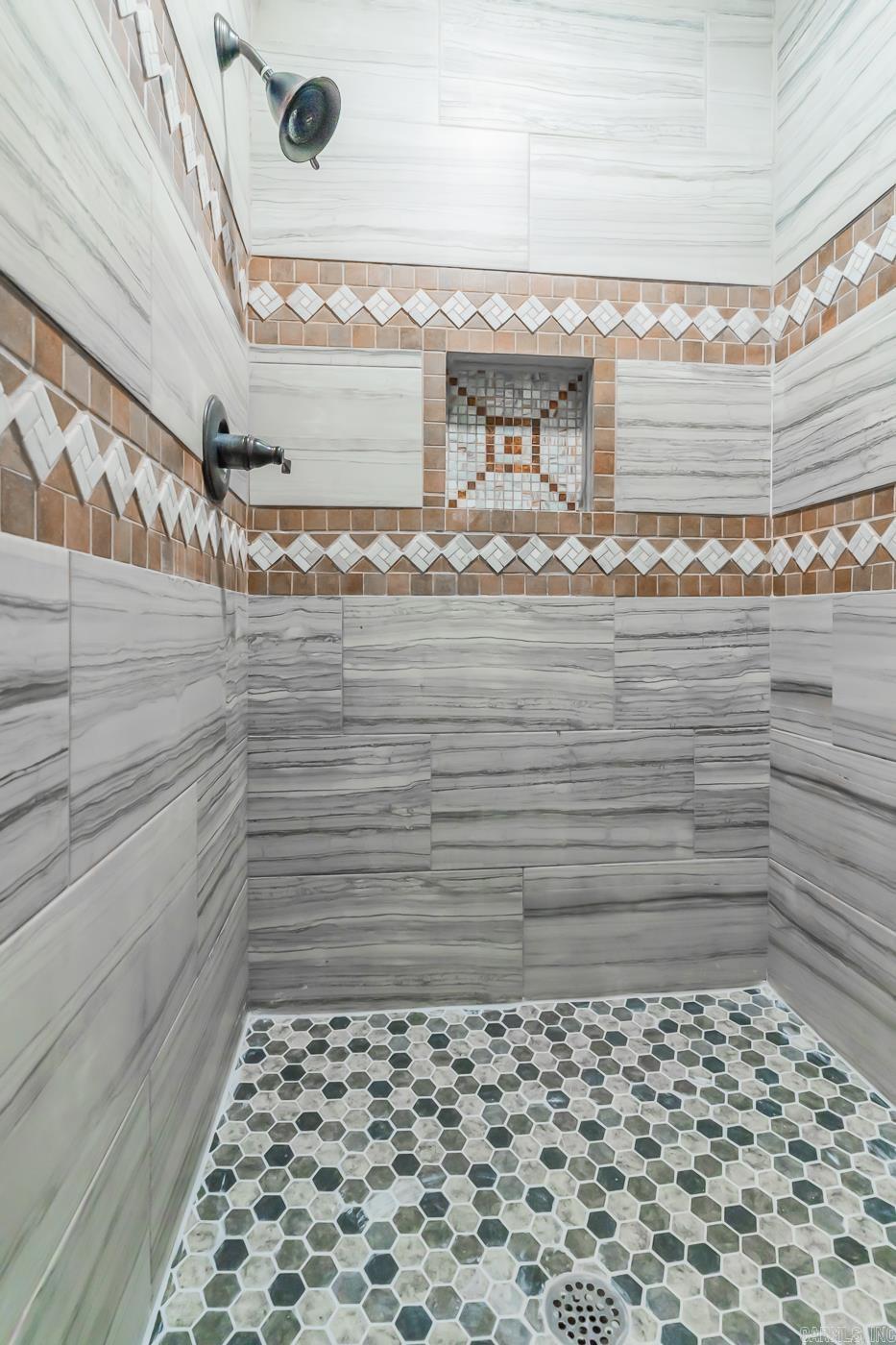 216 Hollis Street Property Photo 25
