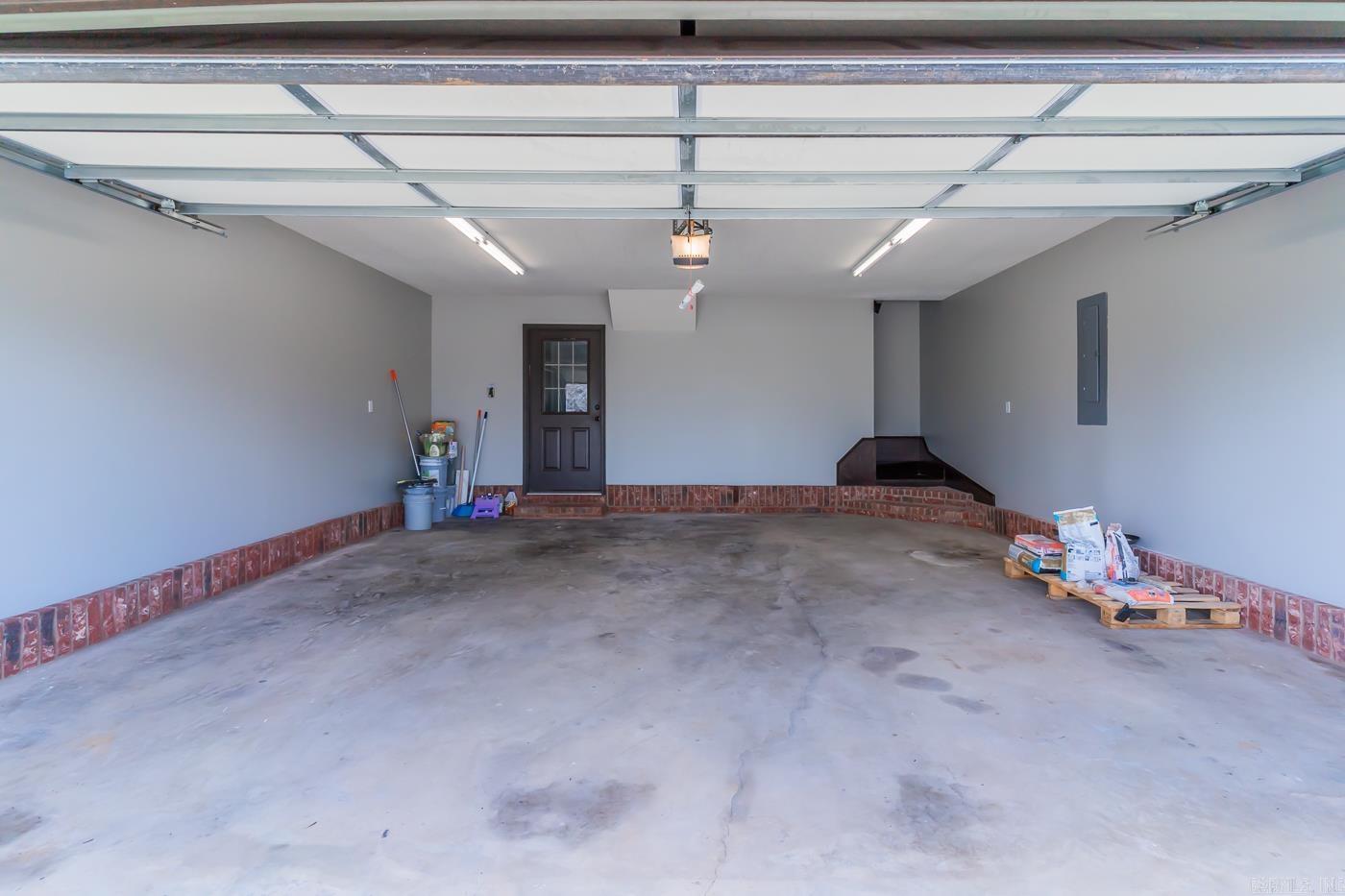 216 Hollis Street Property Photo 42