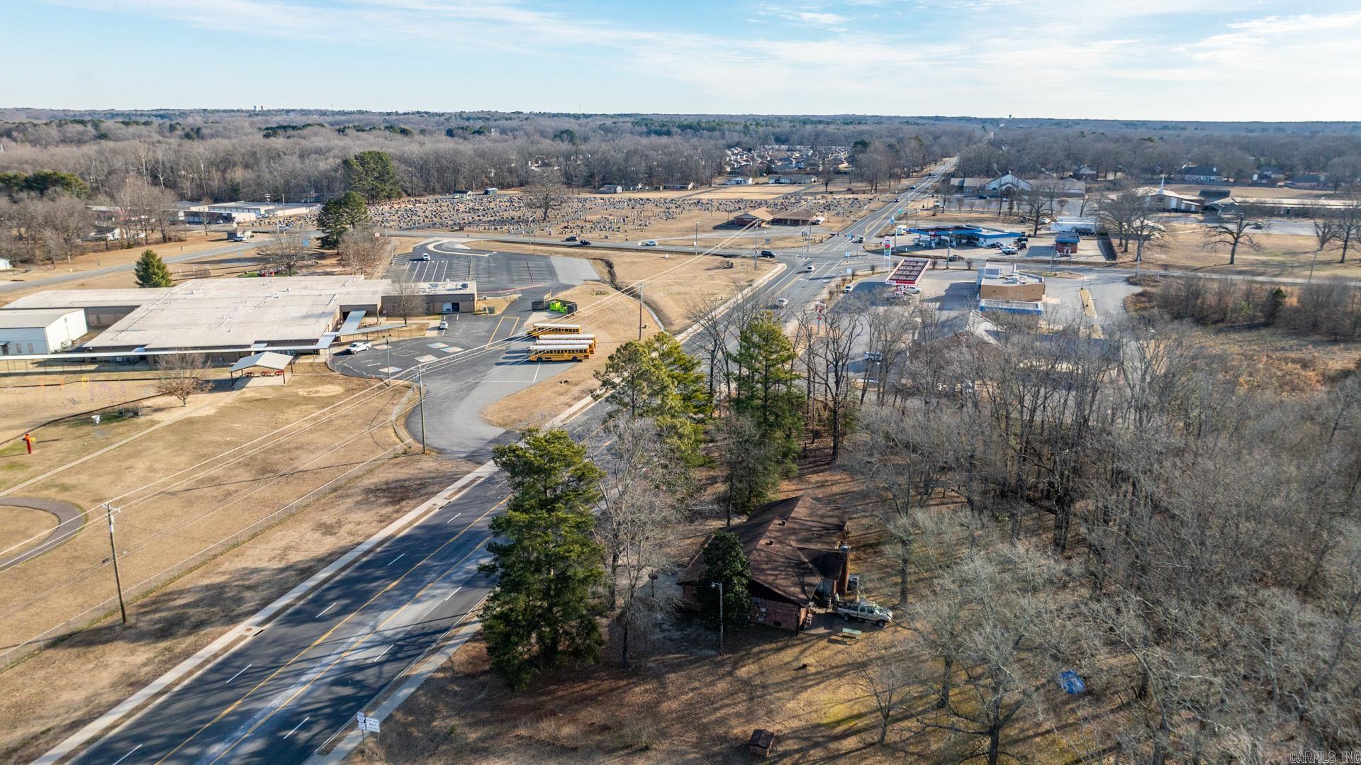 00 Bill Foster Memorial Highway Property Photo 15