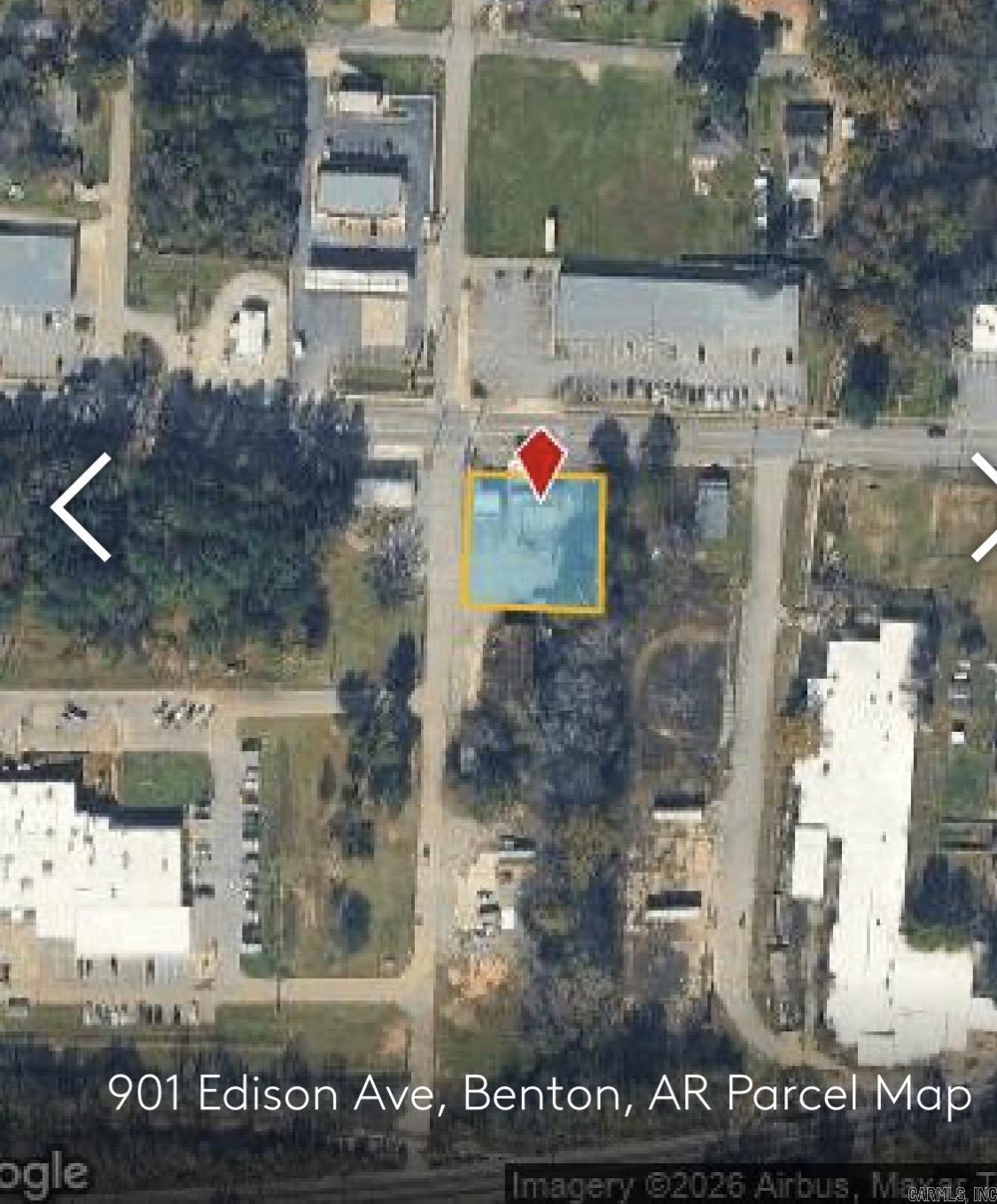 901 Edison Street Property Photo 4