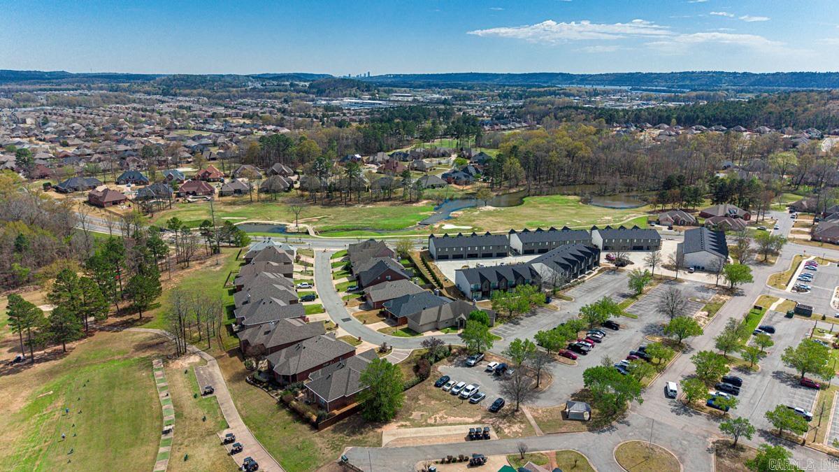 225 Country Club Parkway Property Photo 9