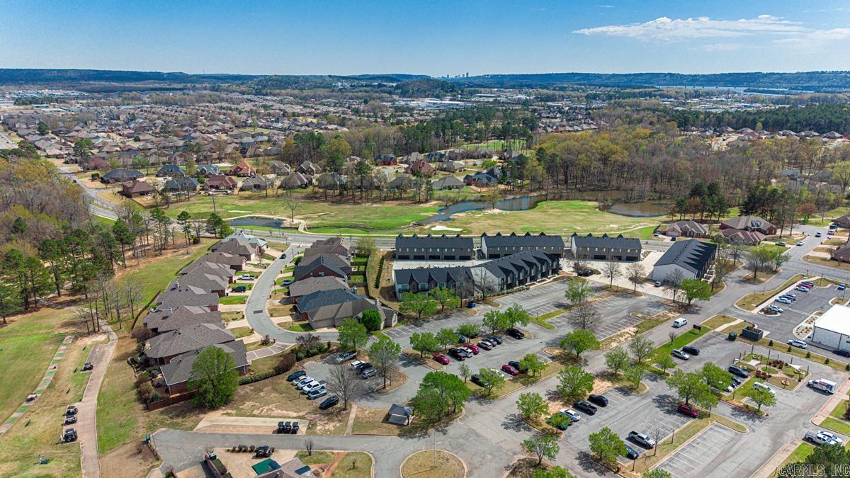 225 Country Club Parkway Property Photo 10