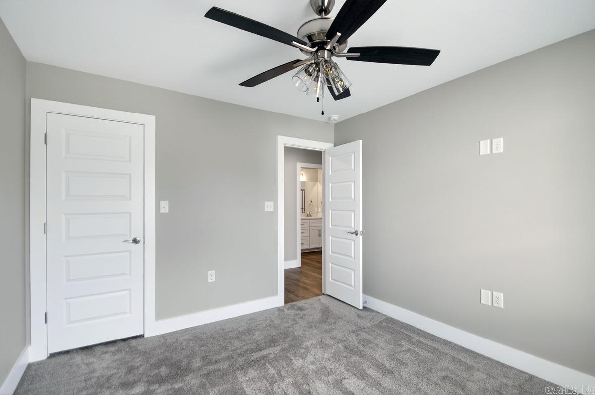 225 Country Club Parkway Property Photo 35