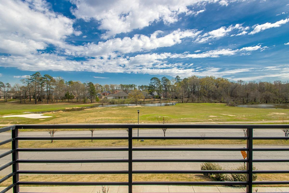 225 Country Club Parkway Property Photo 47