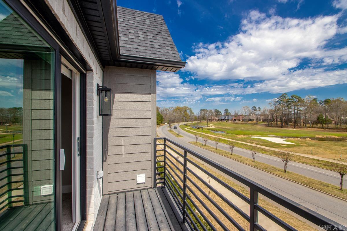 225 Country Club Parkway Property Photo 49