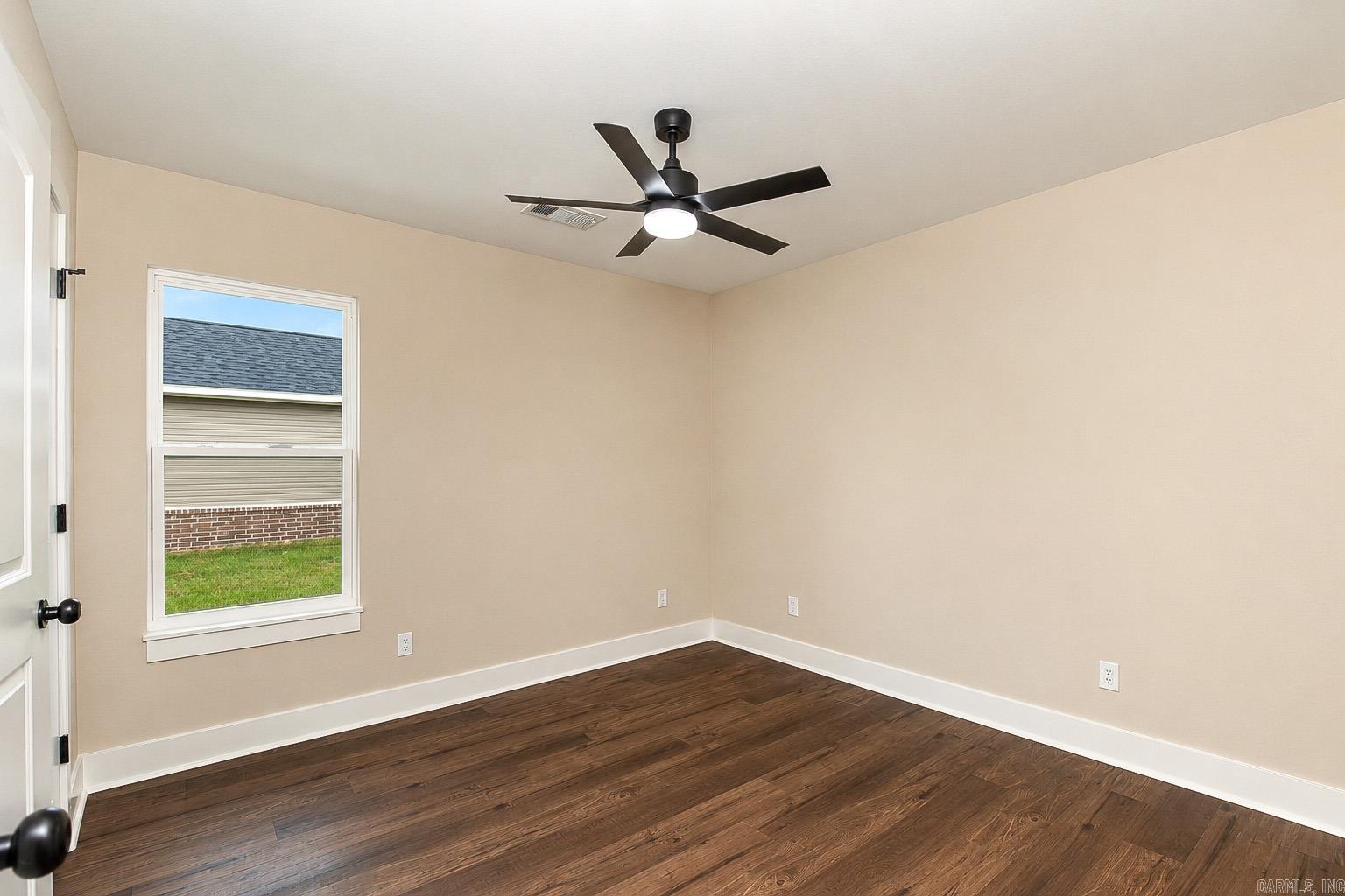 2710 S Belair Property Photo 10