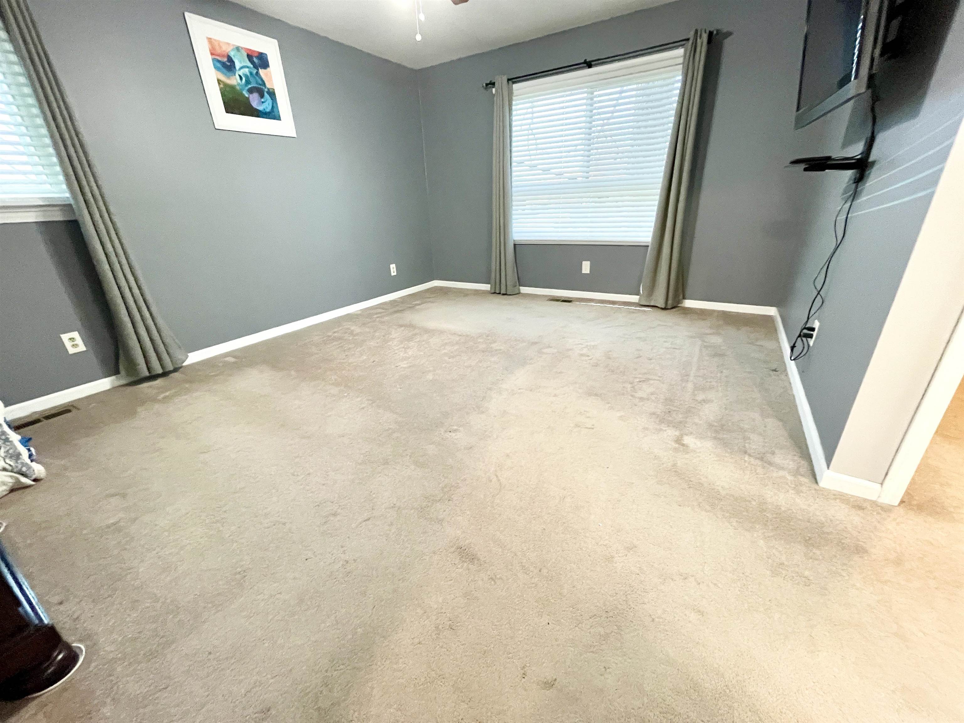 304 Parliament Drive Property Photo 29