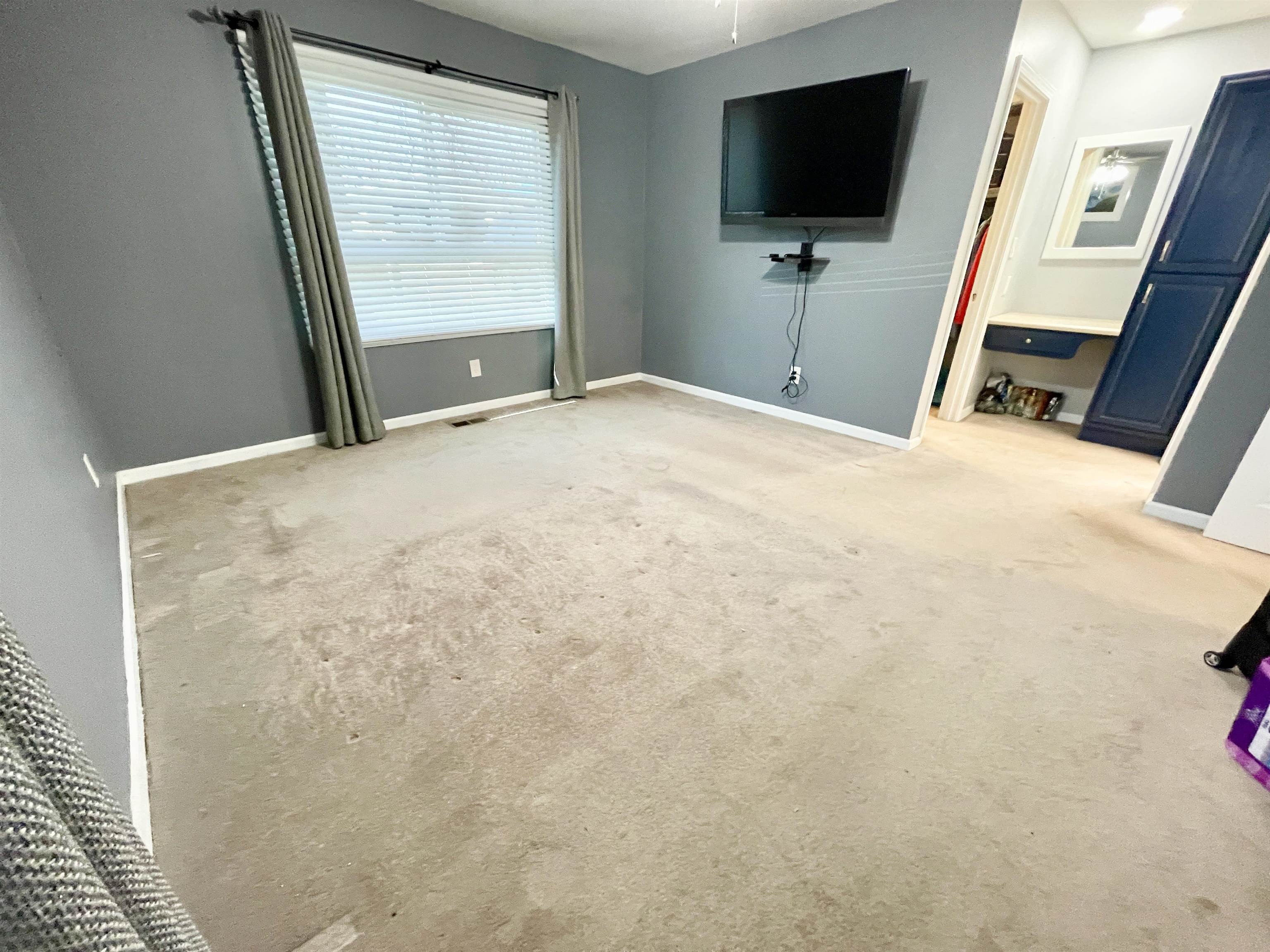 304 Parliament Drive Property Photo 30
