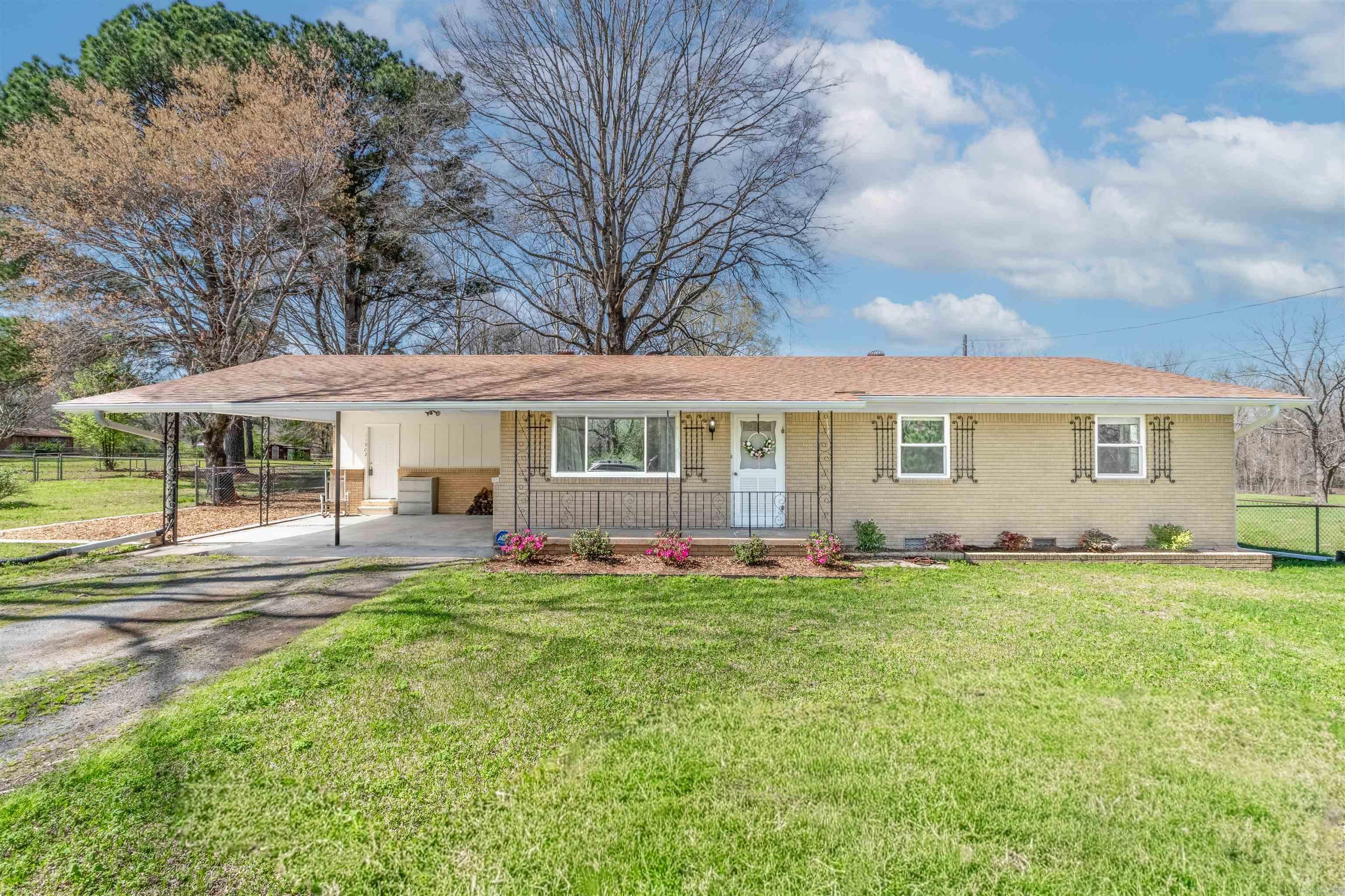 11902 Chariot Drive