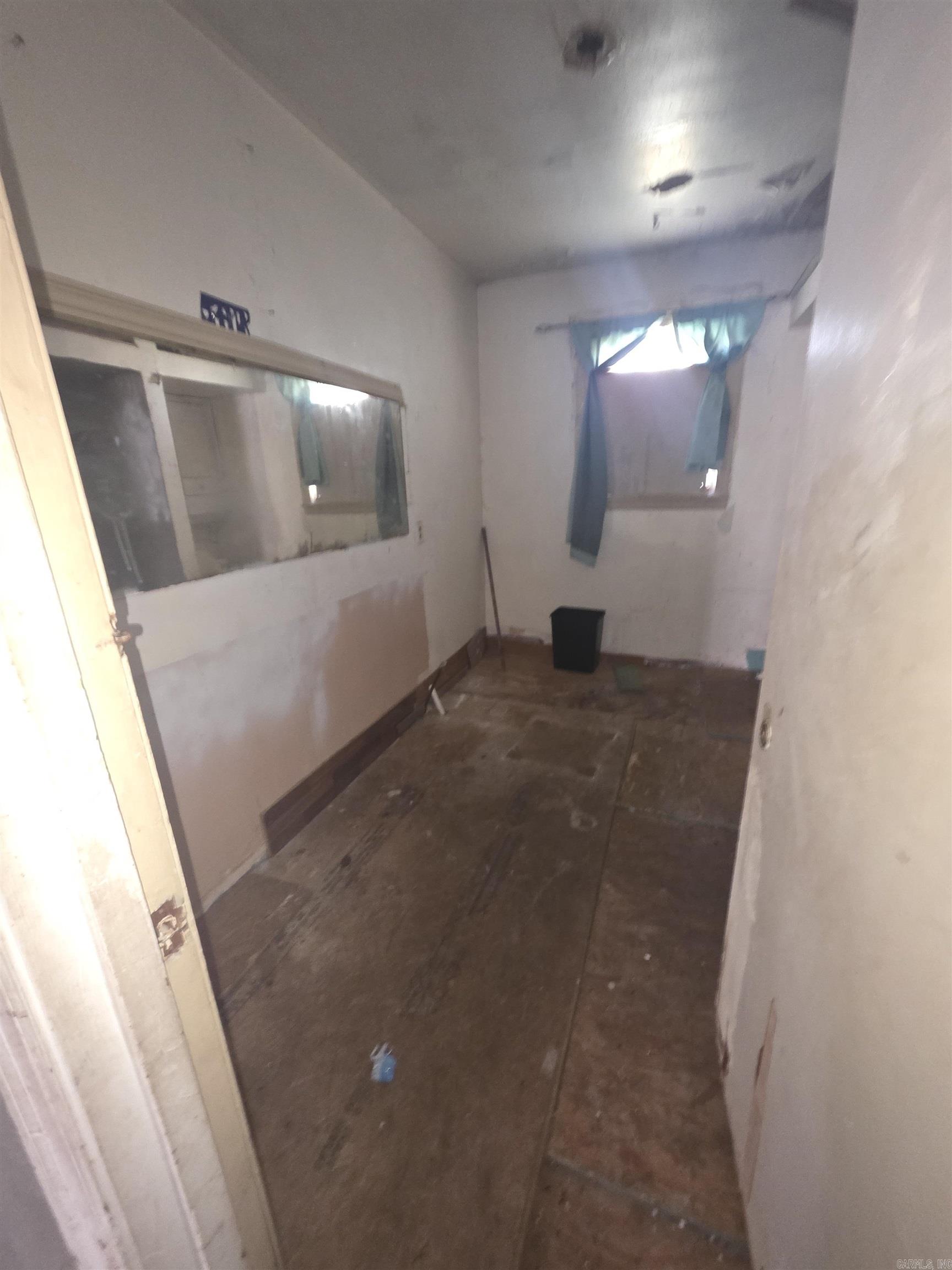 103 Ray Street Property Photo 8