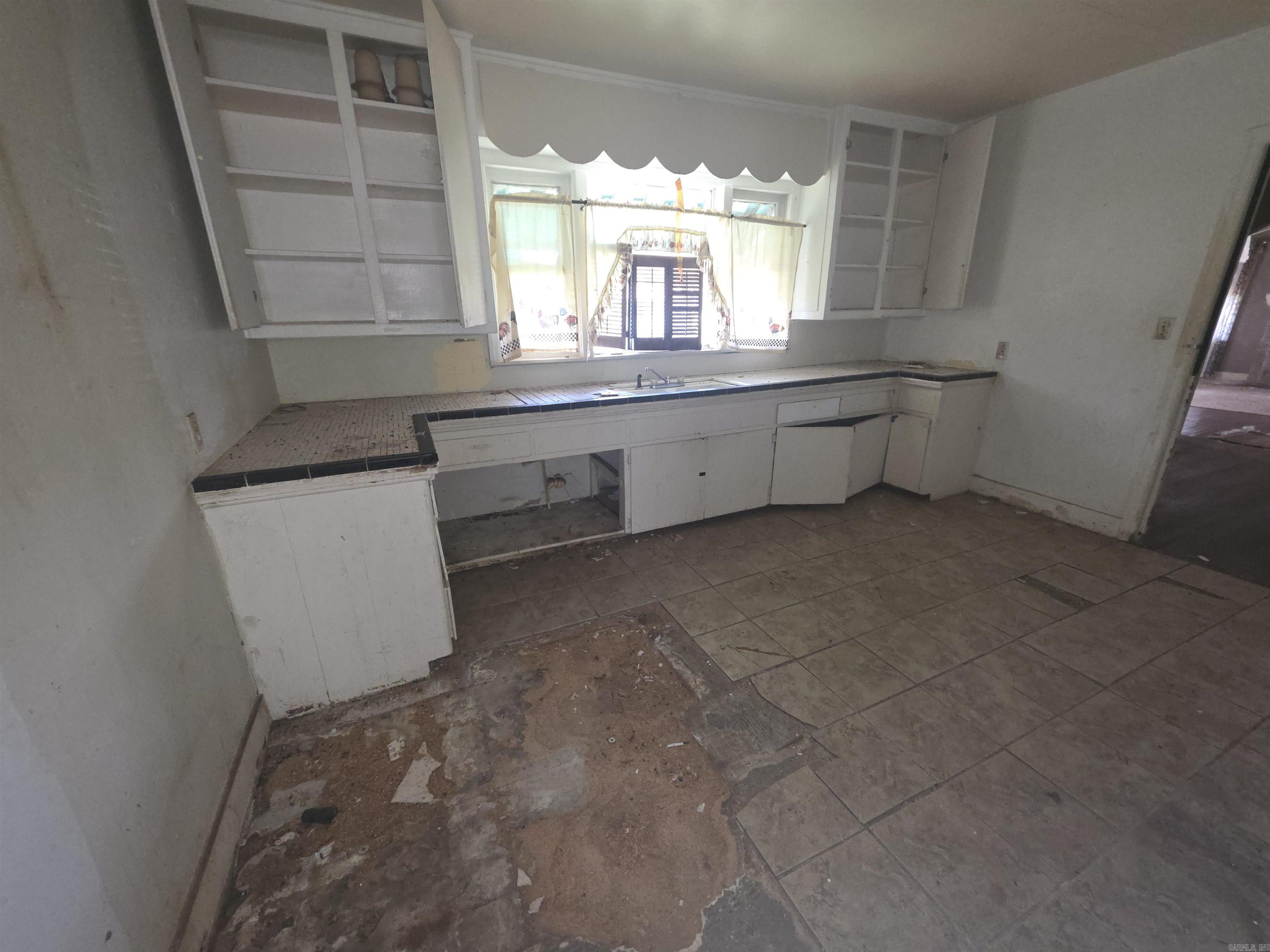 103 Ray Street Property Photo 10