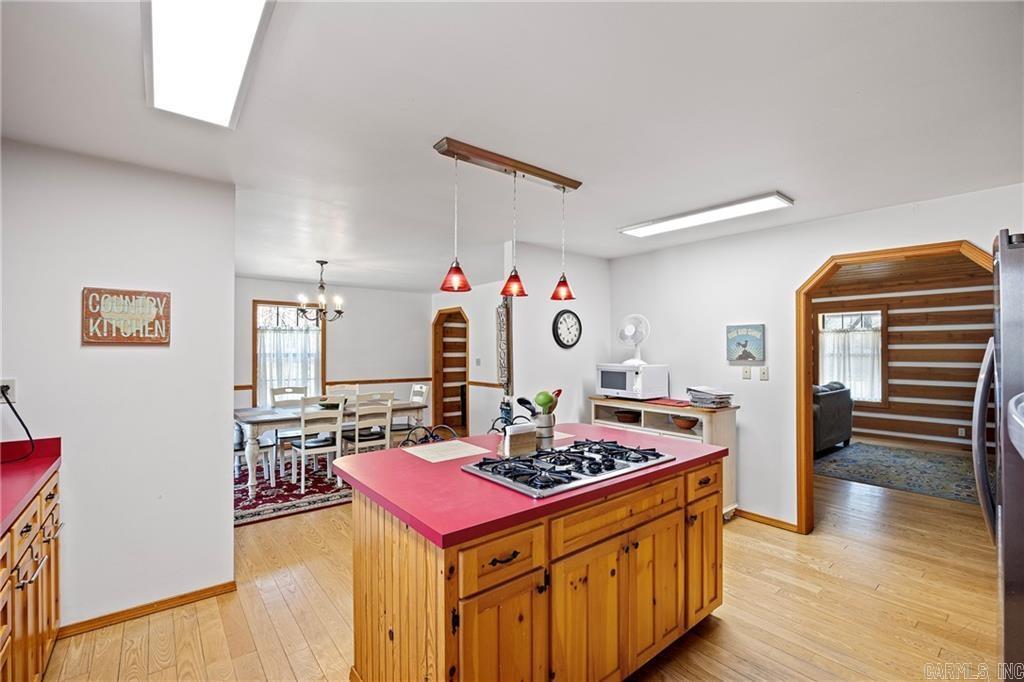 400 Owen Wait Road Property Photo 15