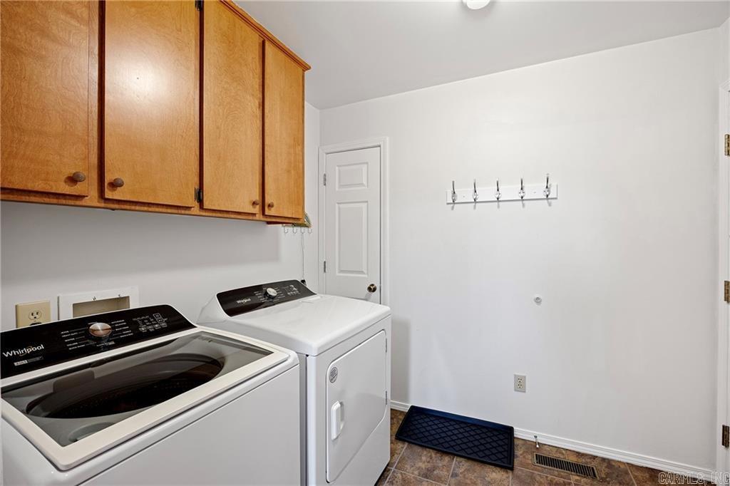 400 Owen Wait Road Property Photo 16