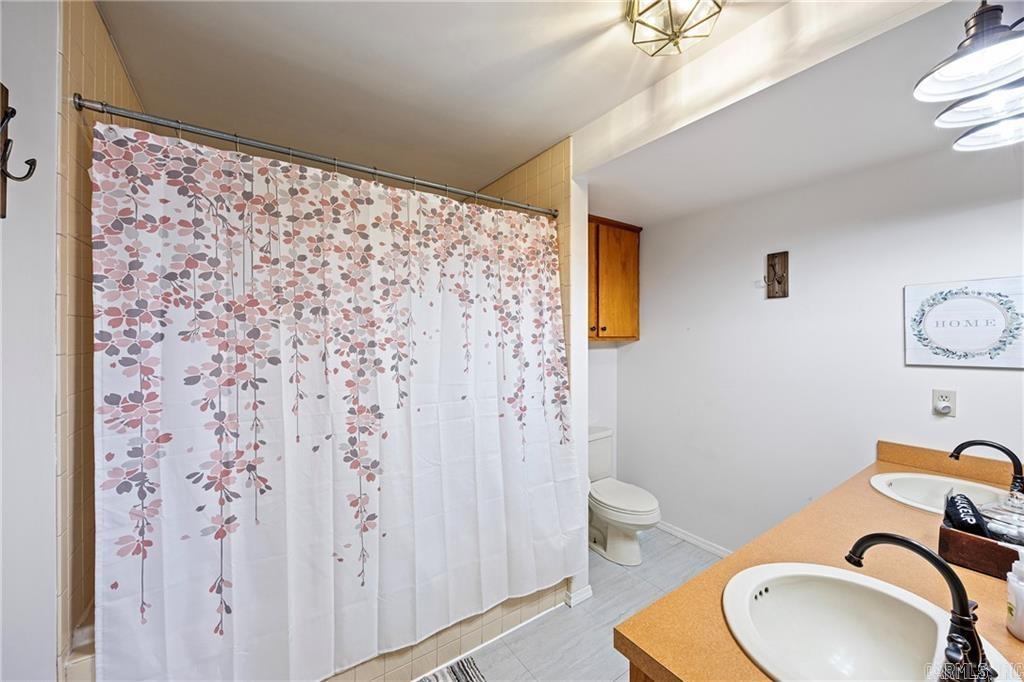 400 Owen Wait Road Property Photo 28