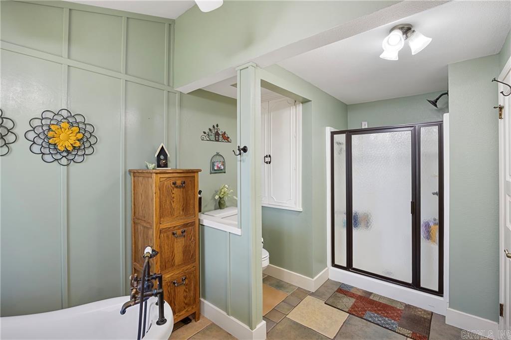 210 Hilltop Drive Property Photo 24