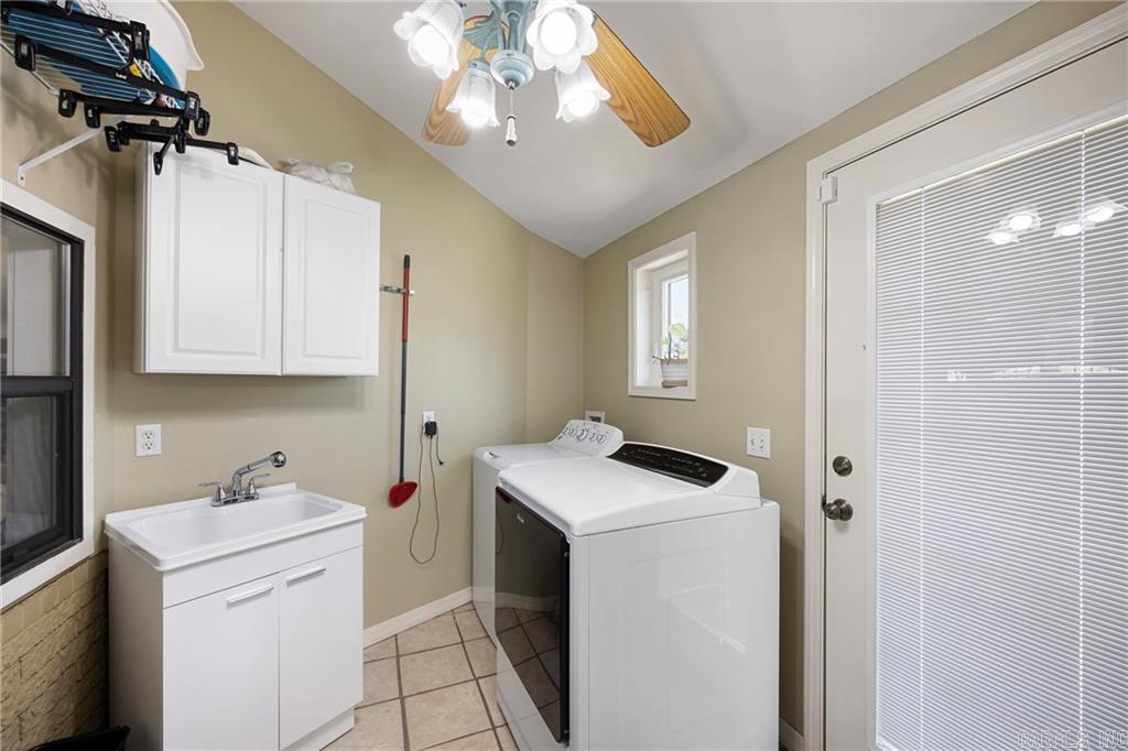210 Hilltop Drive Property Photo 38