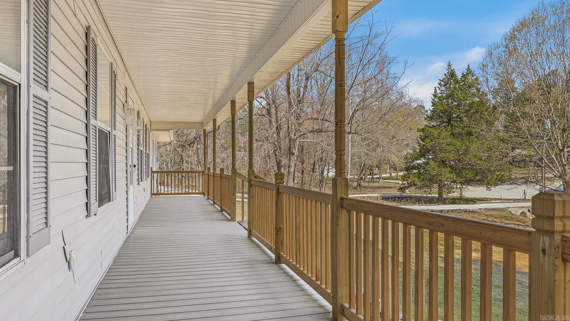 1006 Roselee Property Photo 7