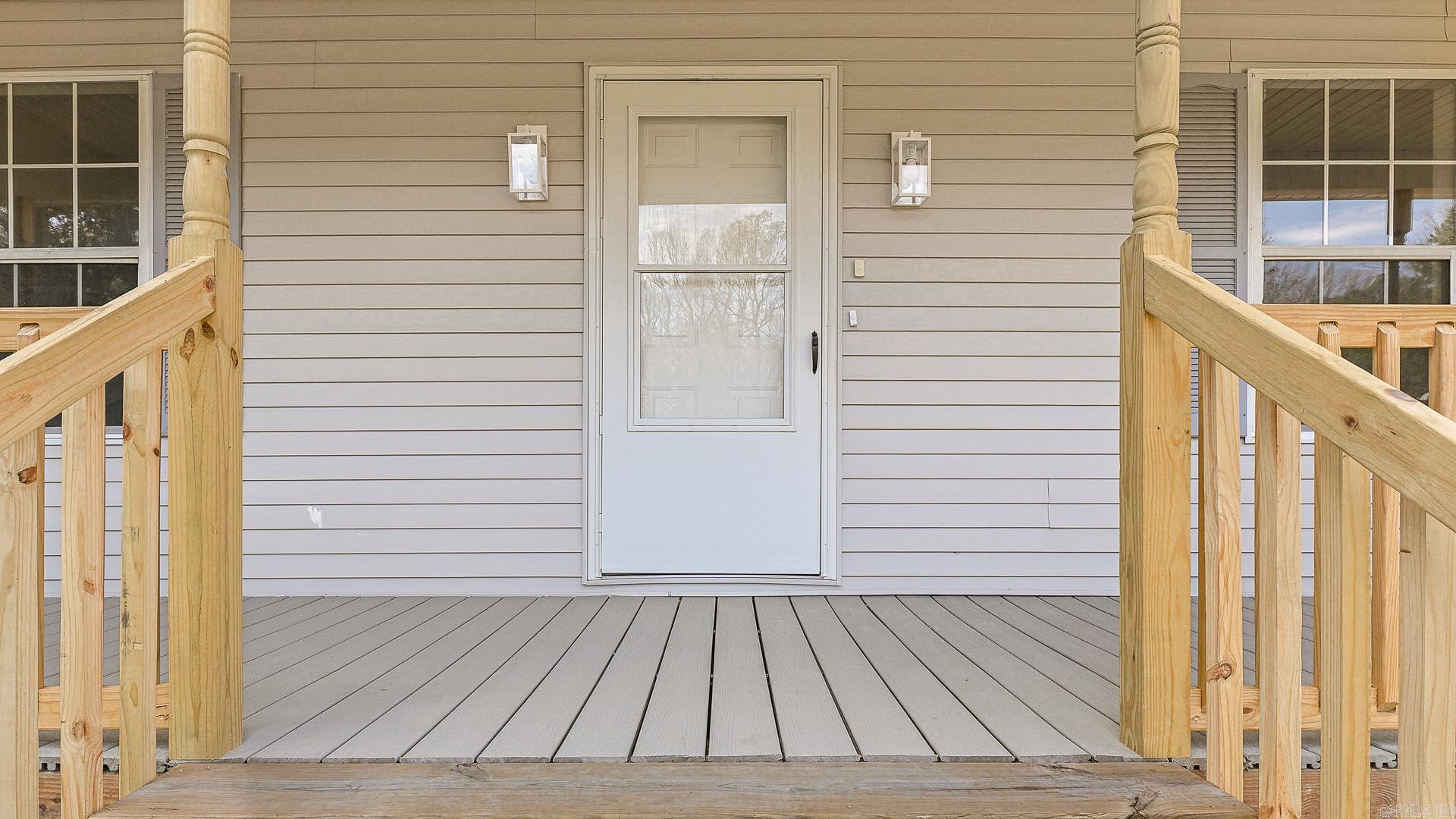 1006 Roselee Property Photo 8