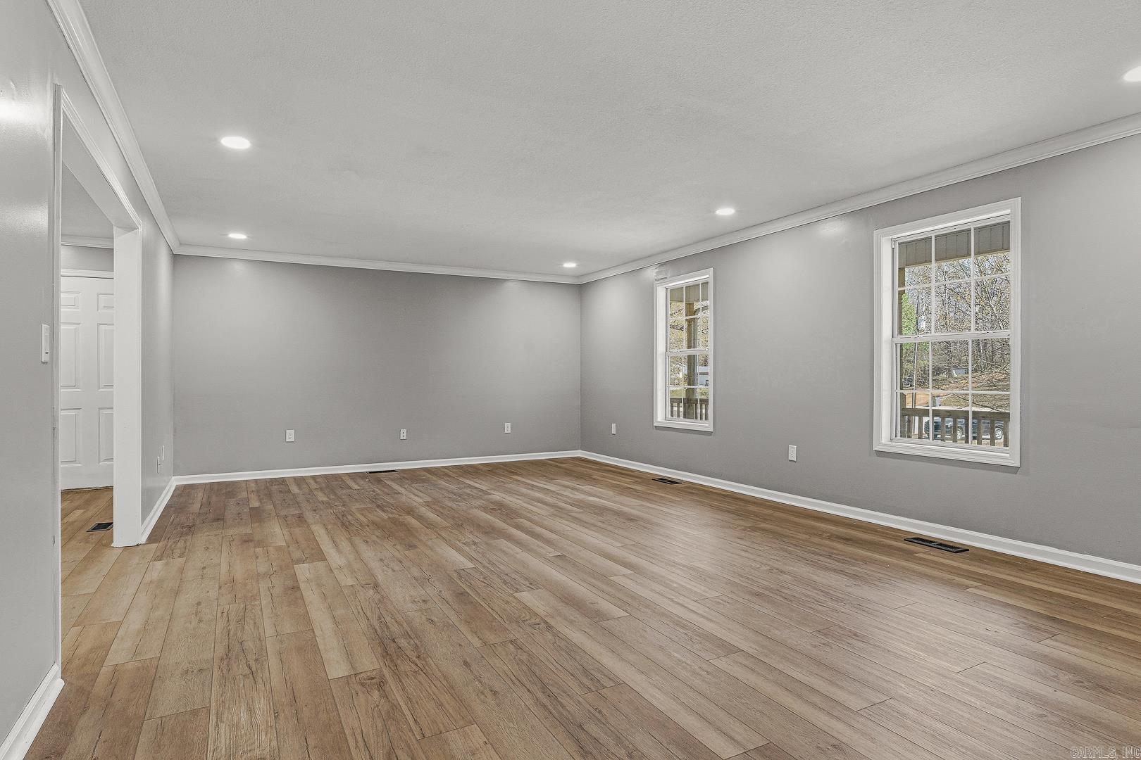 1006 Roselee Property Photo 10