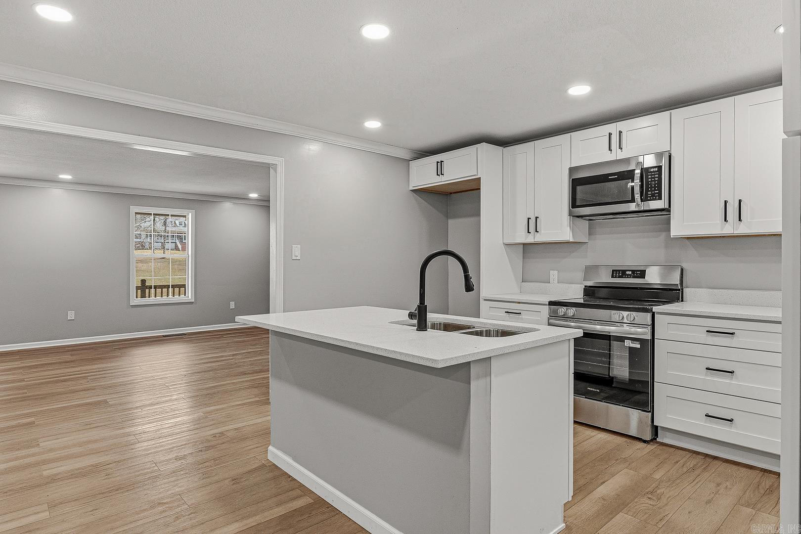 1006 Roselee Property Photo 16