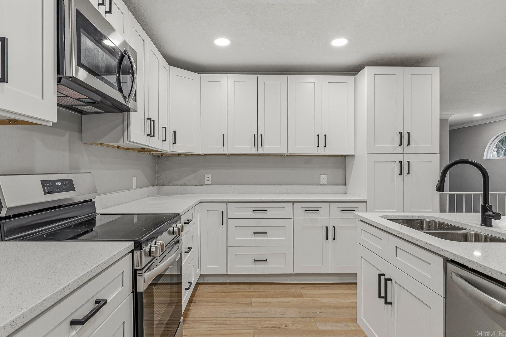 1006 Roselee Property Photo 17