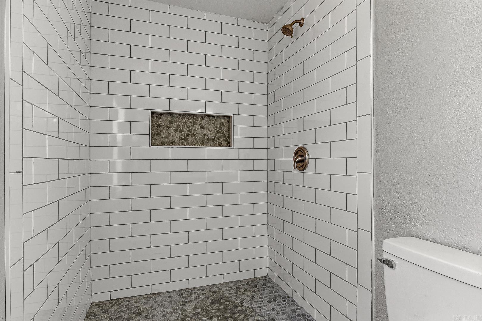 1006 Roselee Property Photo 28