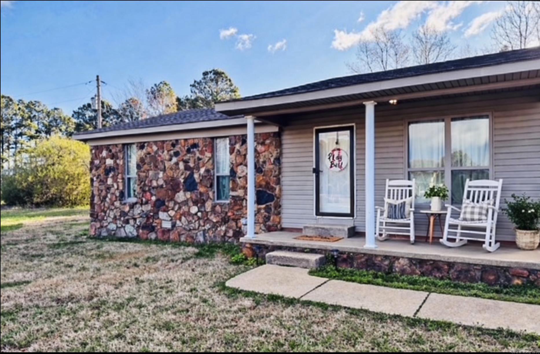 675 Hwy 351