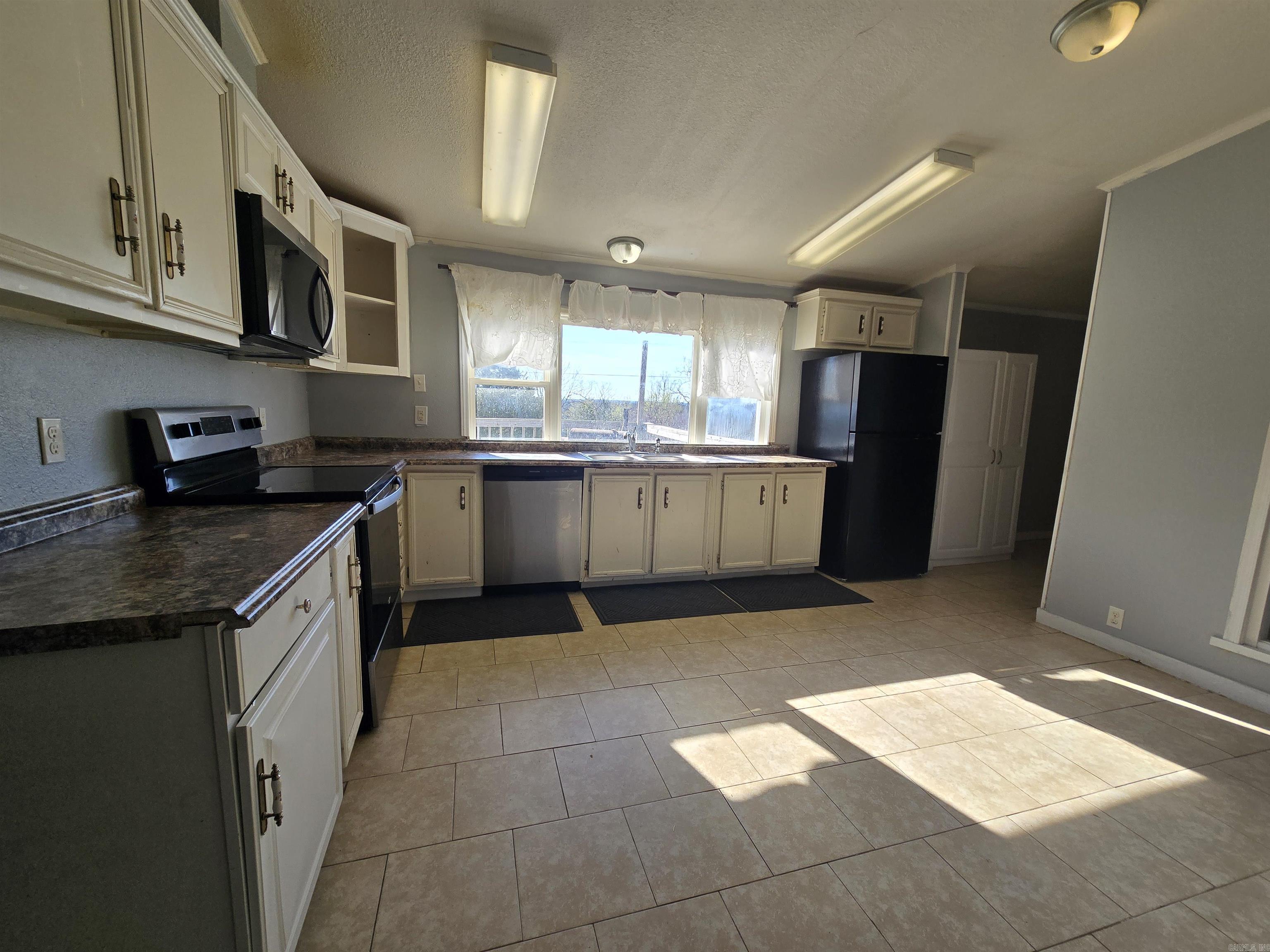 3058 Rocky Ridge Road Property Photo 4