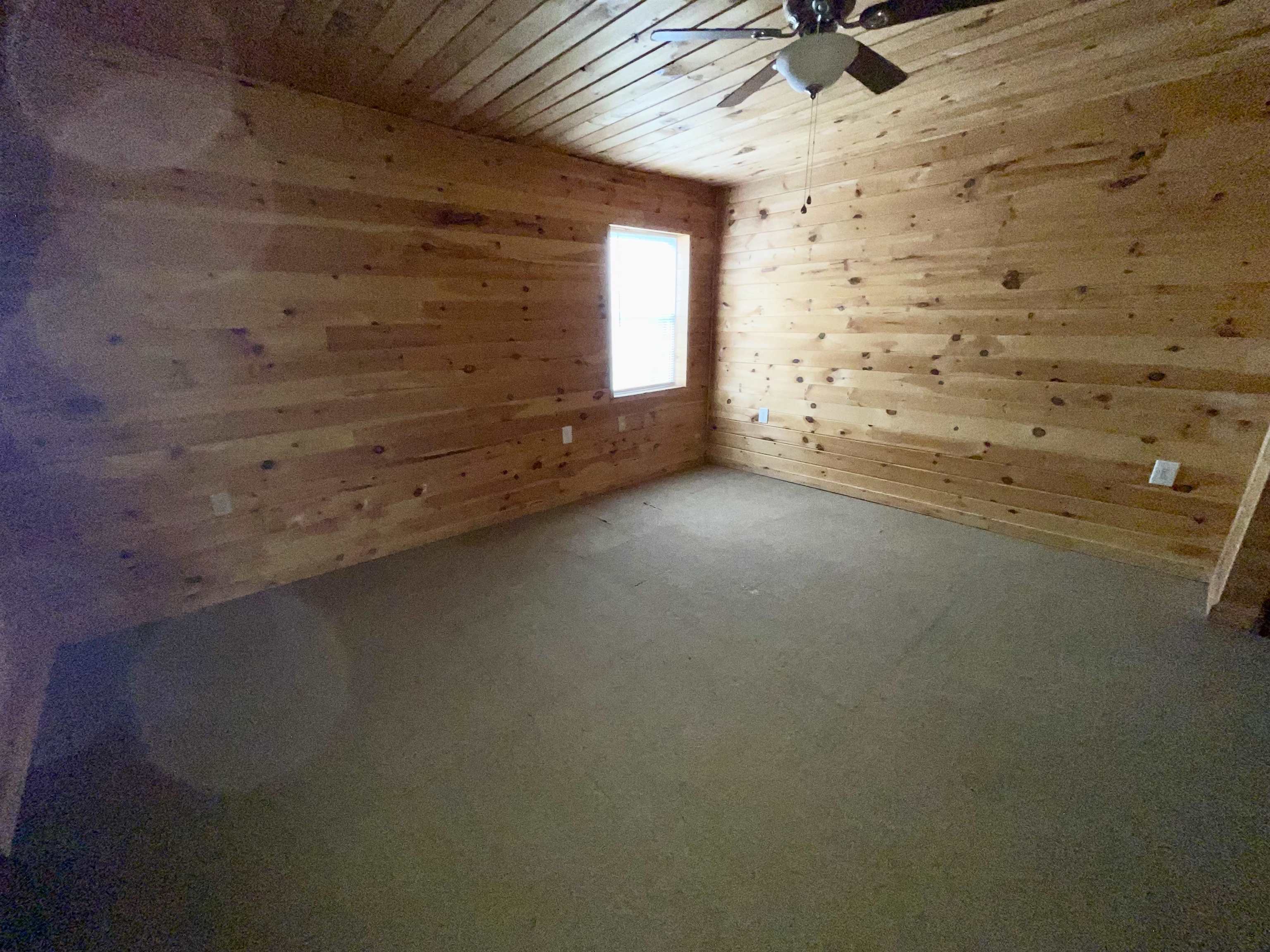 8 Annette Road Property Photo 14
