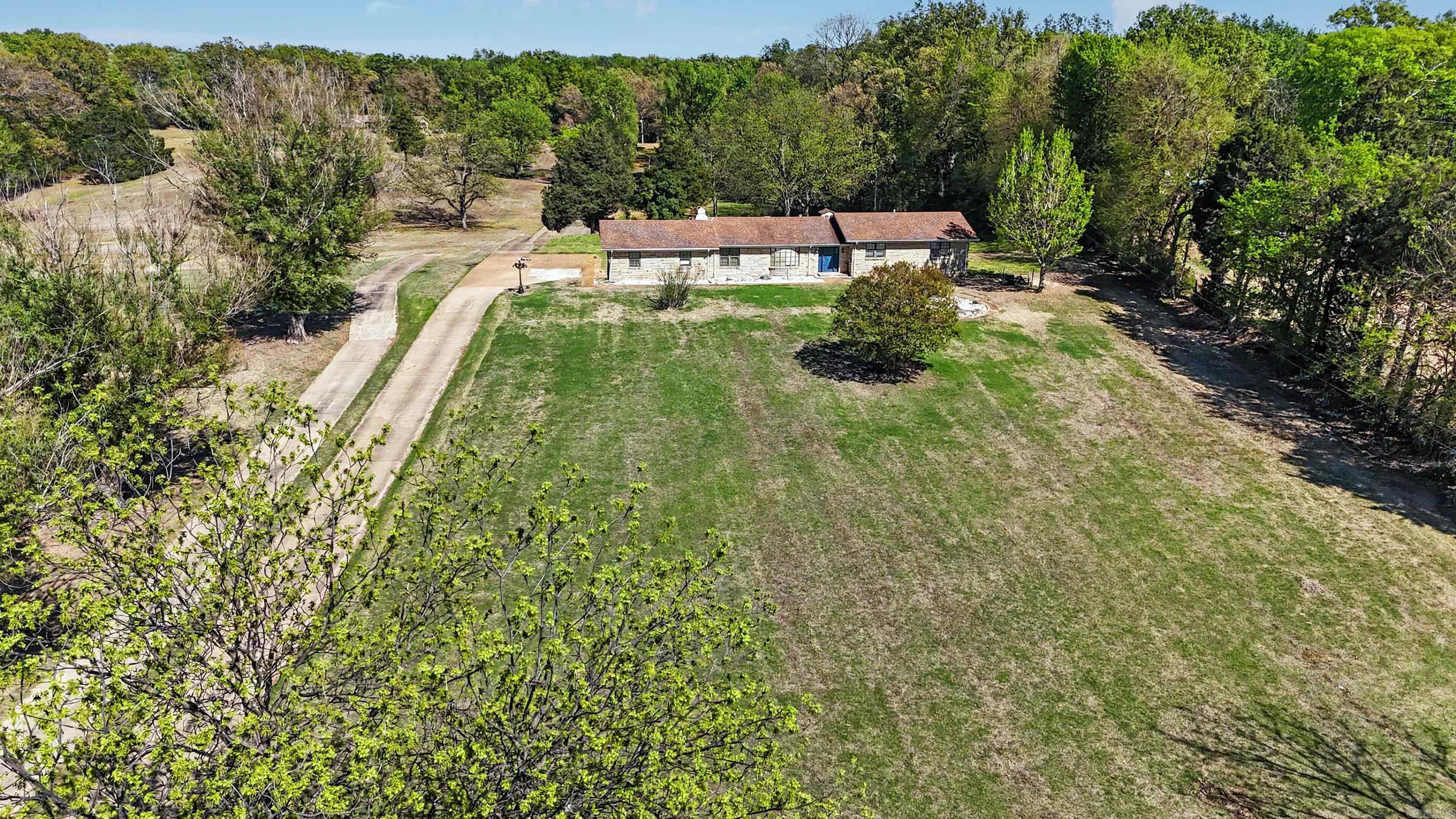 2526 Hwy 242 W Property Photo 8