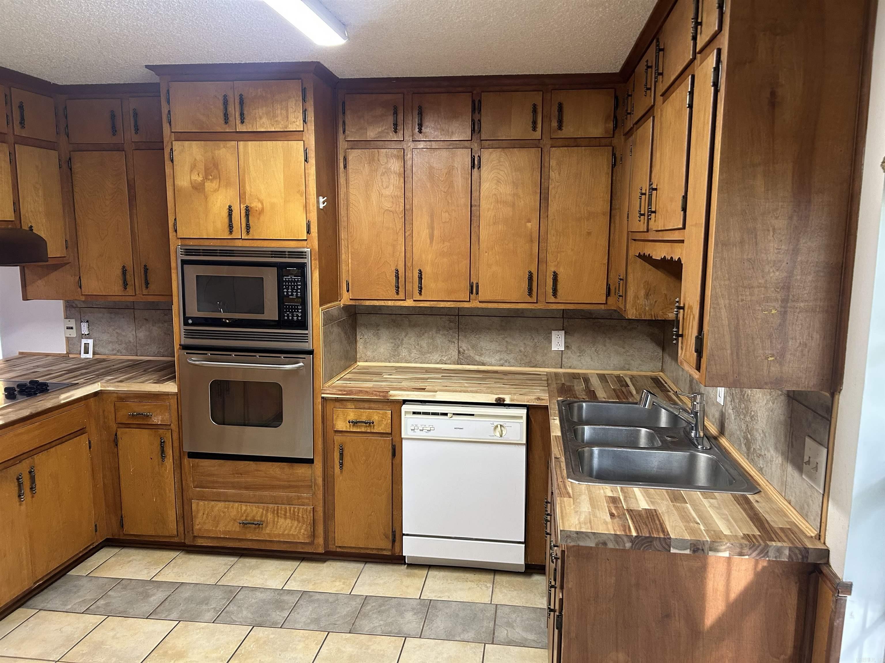 309 Ritchwood Drive Property Photo 11