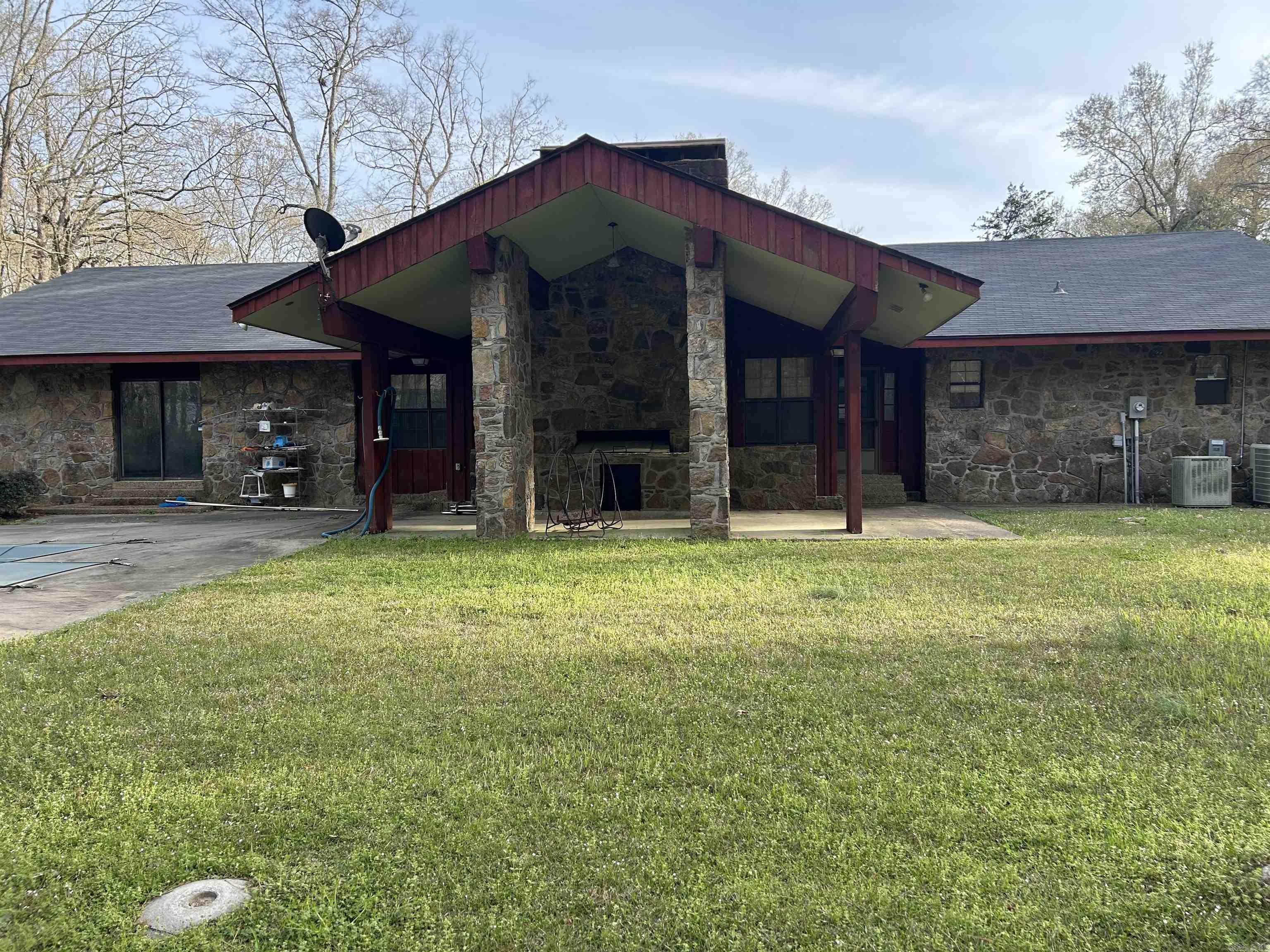 309 Ritchwood Drive Property Photo 16