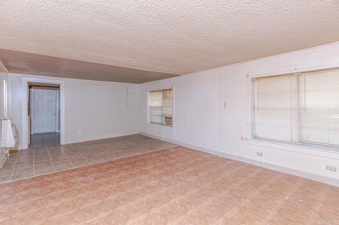 1816 Eubanks Street Property Photo 4