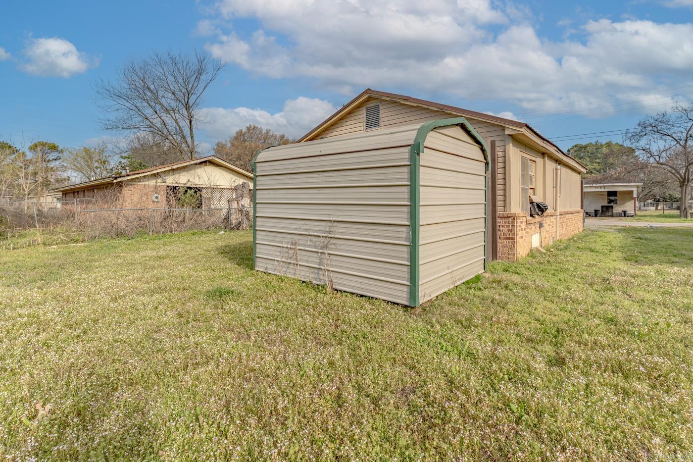 1816 Eubanks Street Property Photo 23
