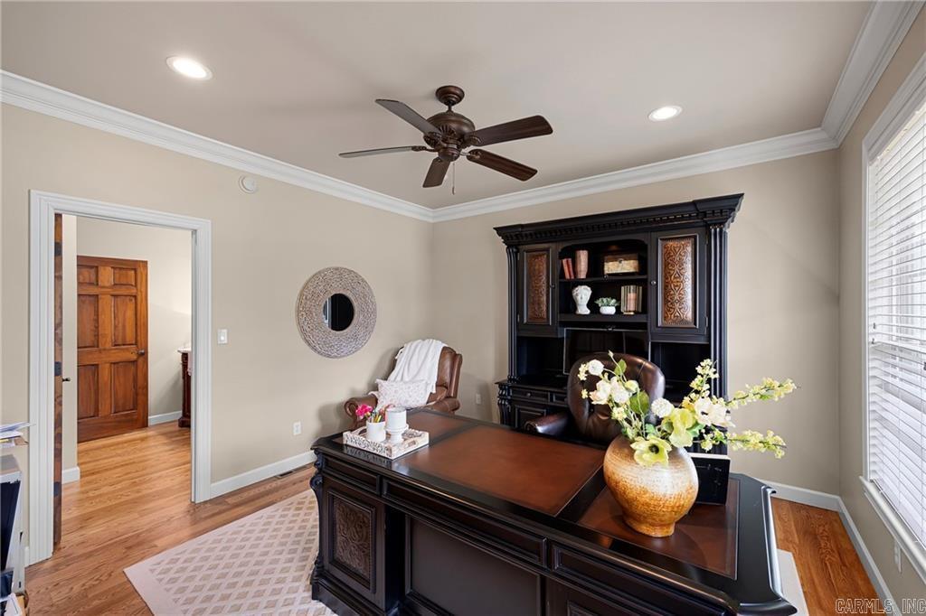 788 Cliff Road Property Photo 18