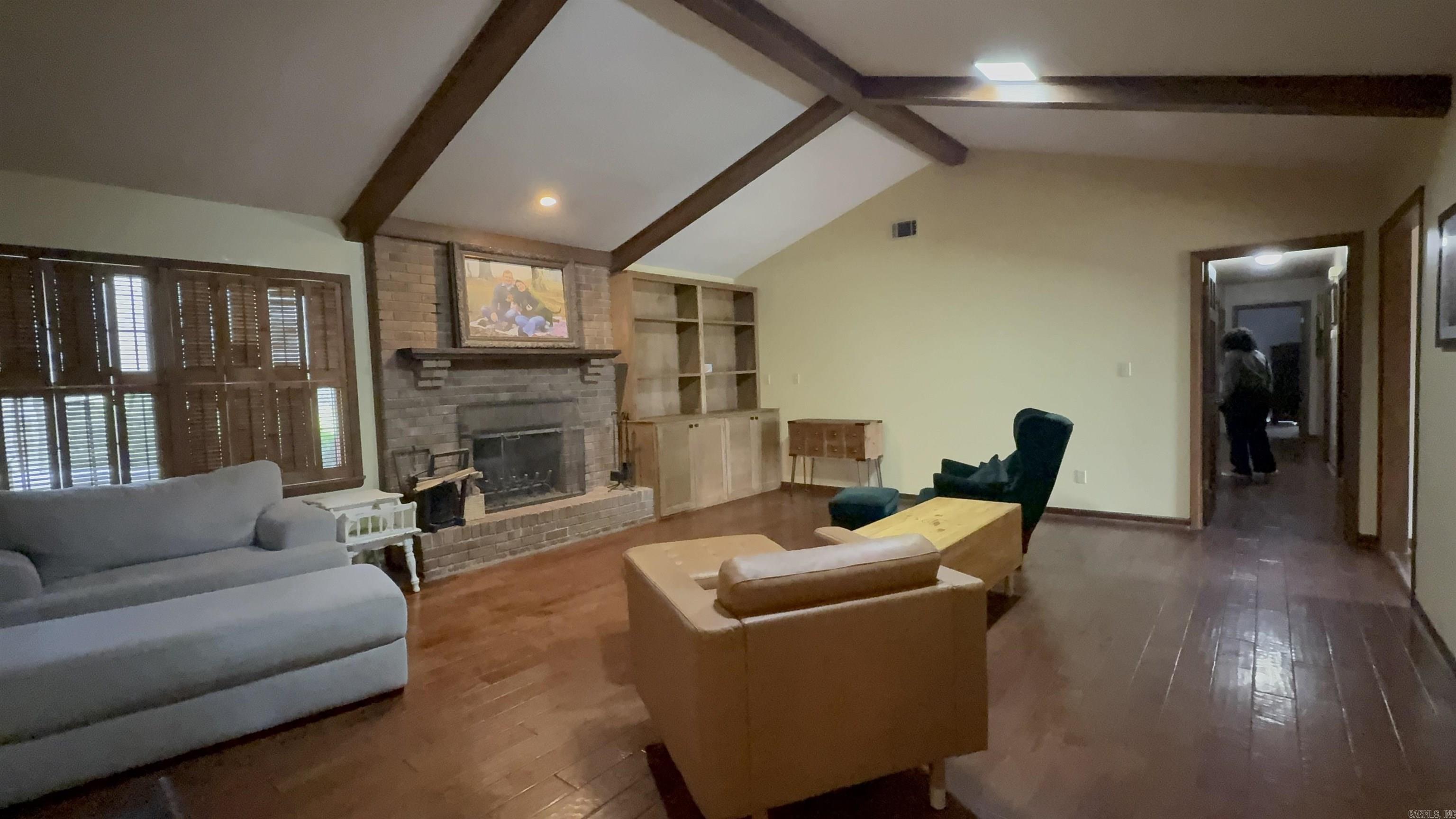 4 Carroll Cv Property Photo 6