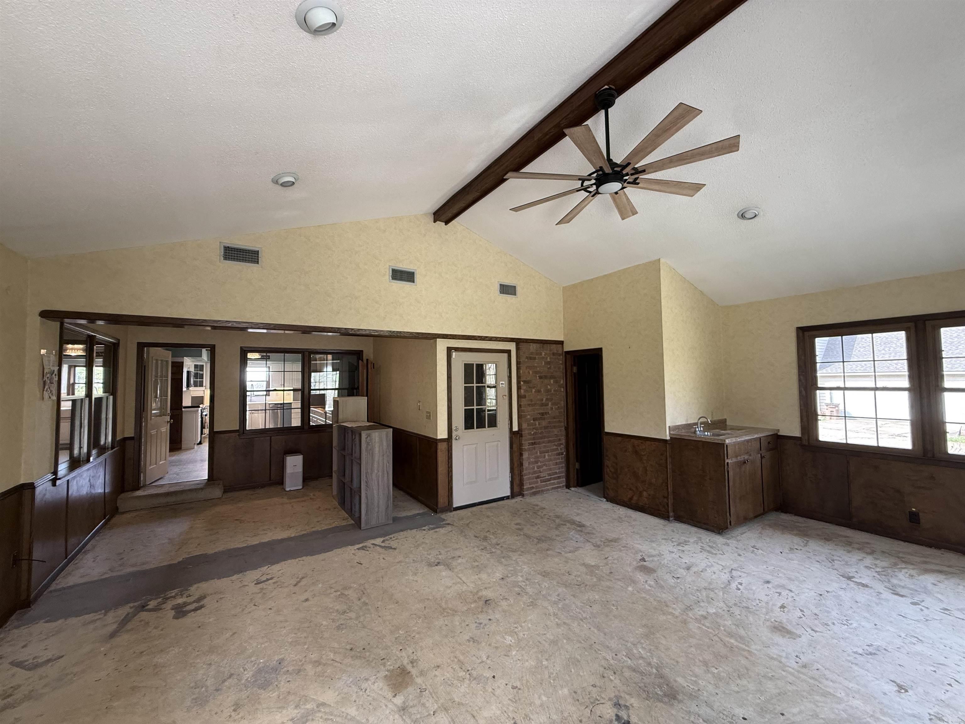 4 Carroll Cv Property Photo 21