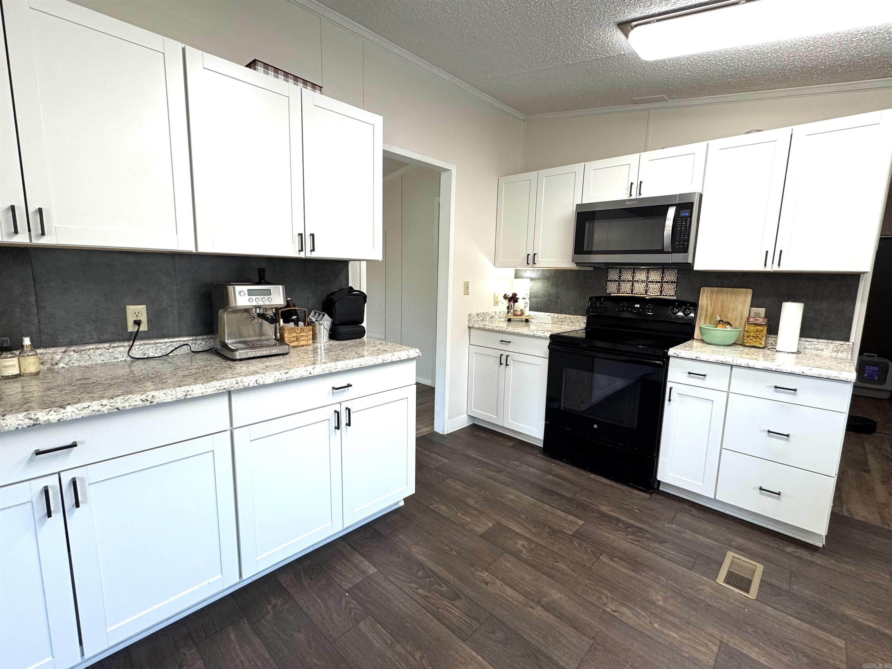 2315 Brasco Road Property Photo 8