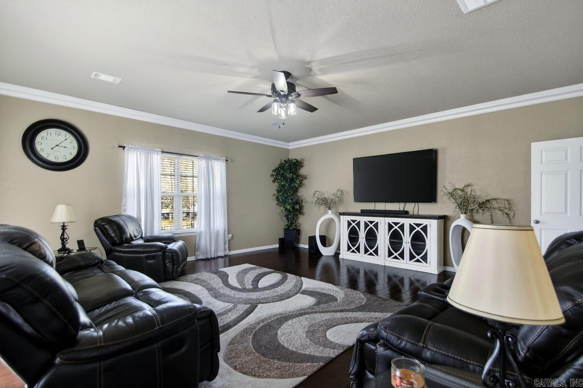 1710 Royal Oaks Drive Property Photo 16