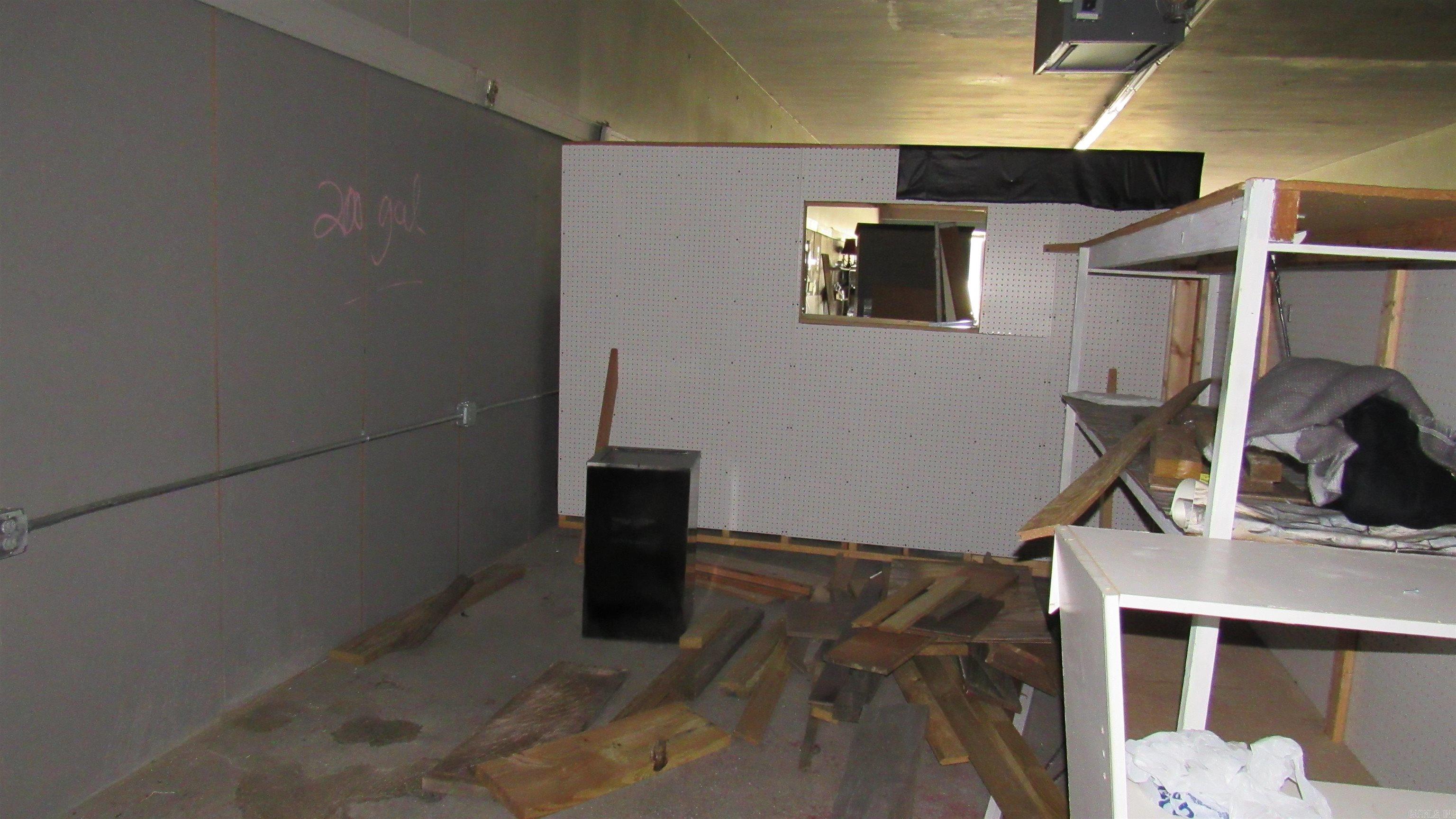 109 S Main Street Property Photo 19