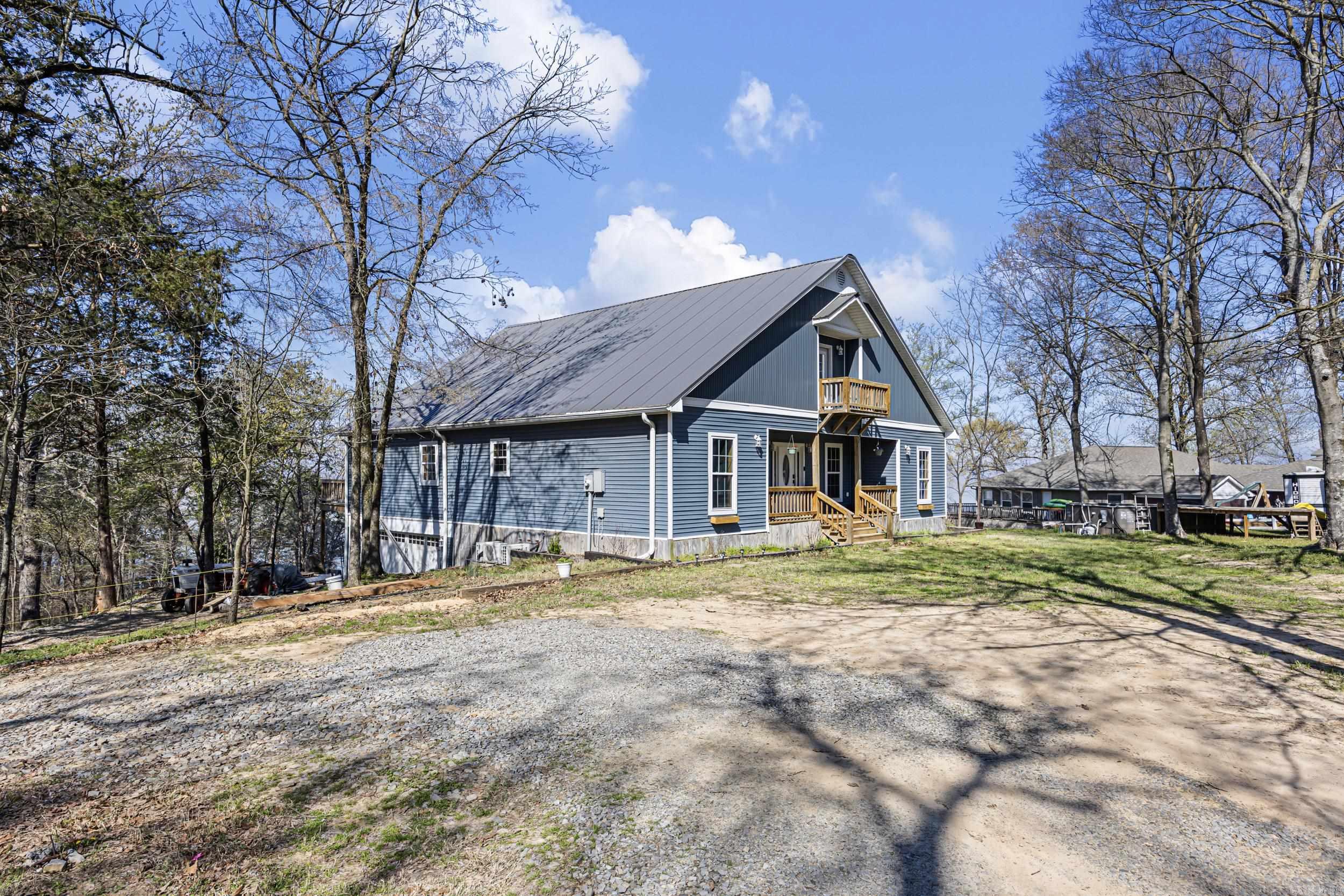 286 Pr 1597 Property Photo 36