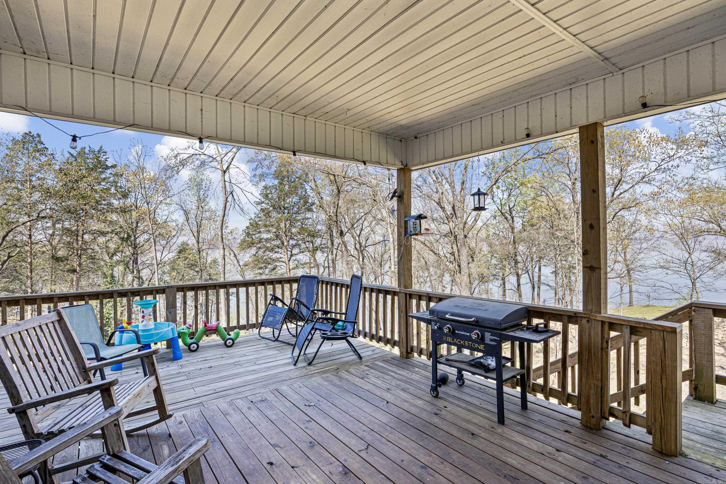 286 Pr 1597 Property Photo 38