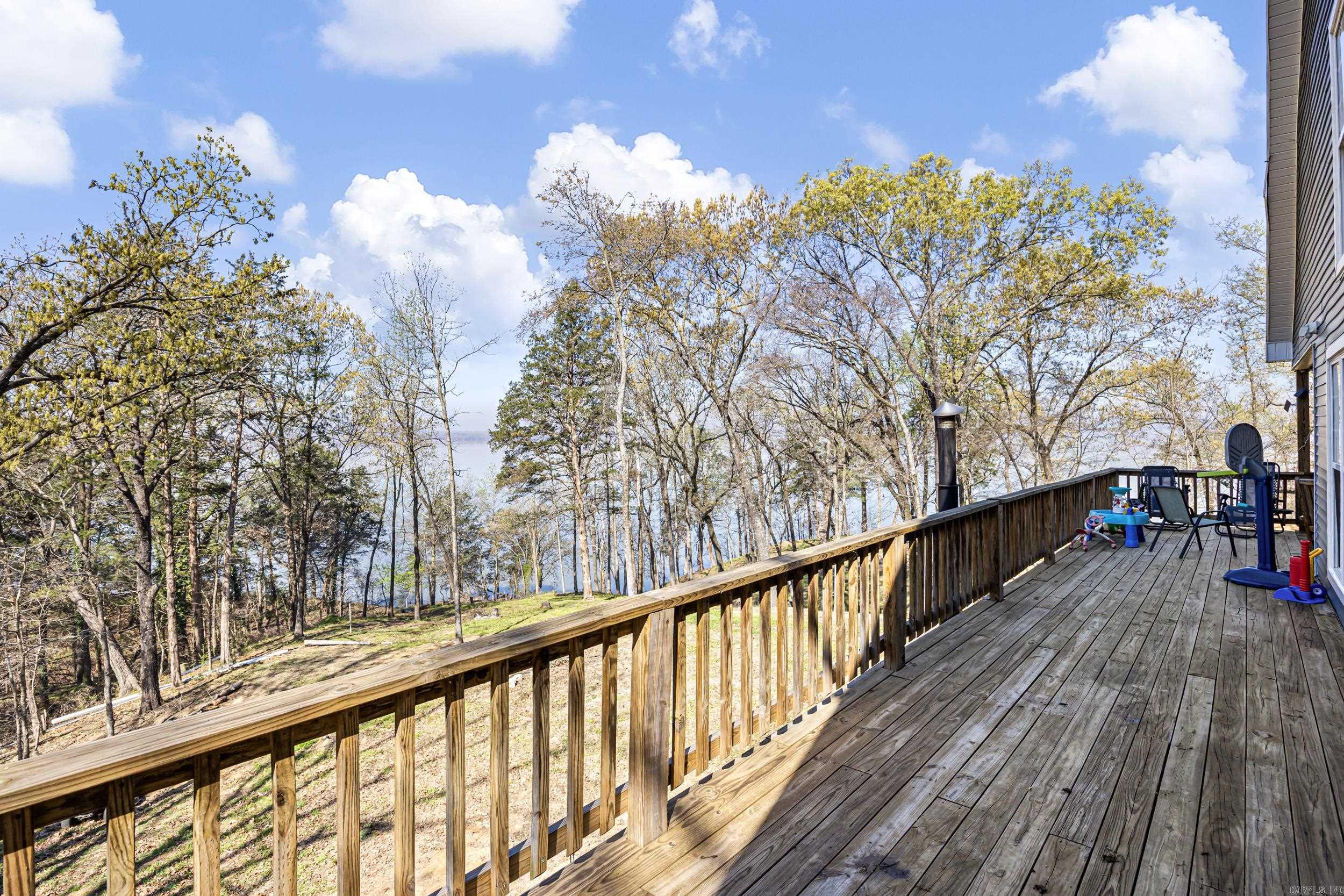 286 Pr 1597 Property Photo 39
